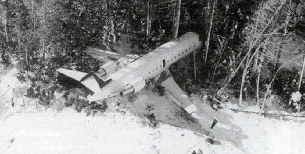 Wreckage at the crash site of Air Canada Flight 646.