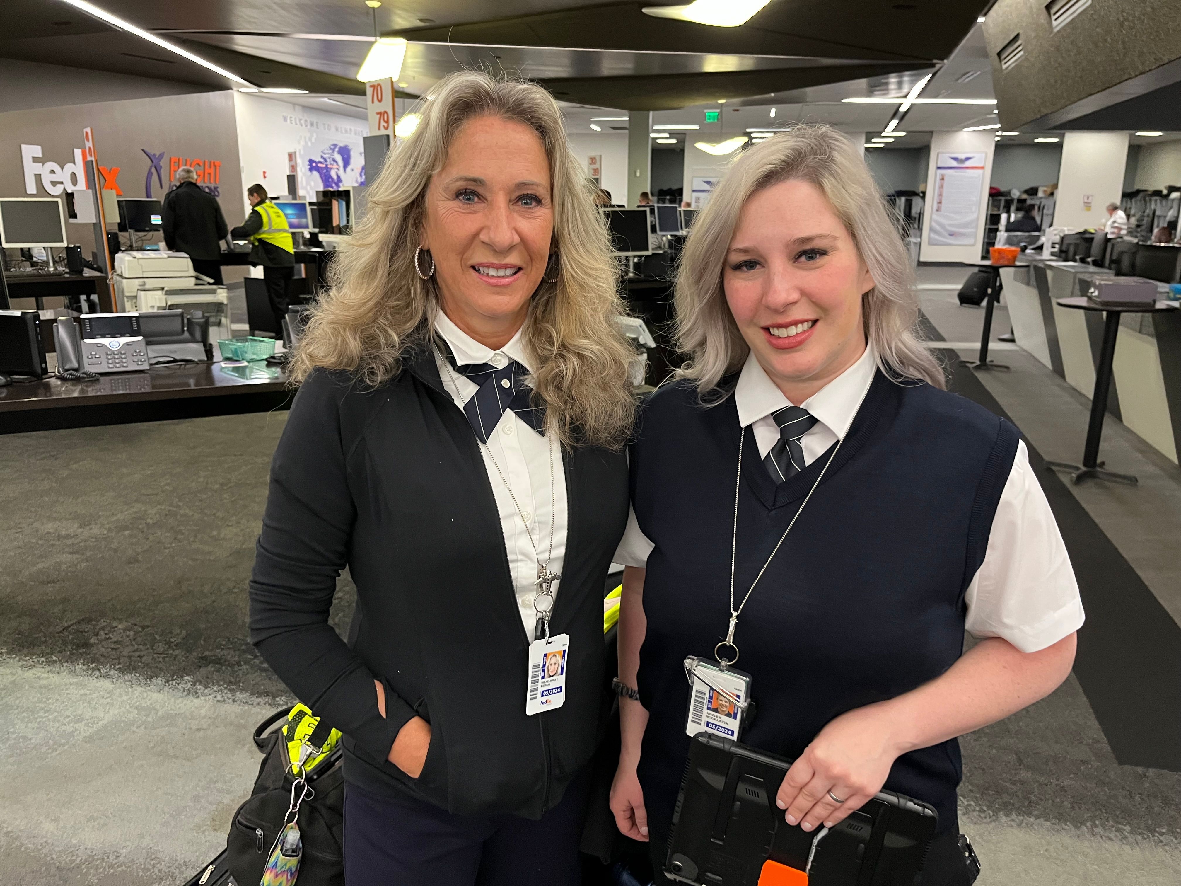 FedEx pilots Teri Eidson & Nicole McCallister made history as the only mother-daughter team to ever co-pilot an international flight. 