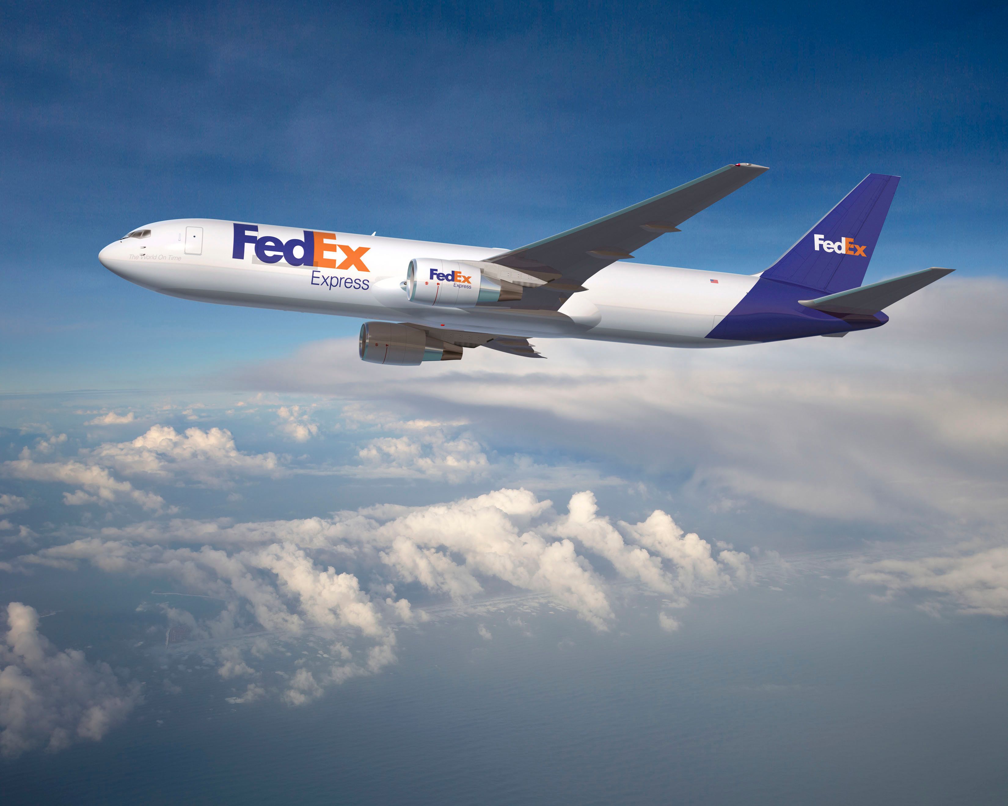 FedEx Express 767 freighter