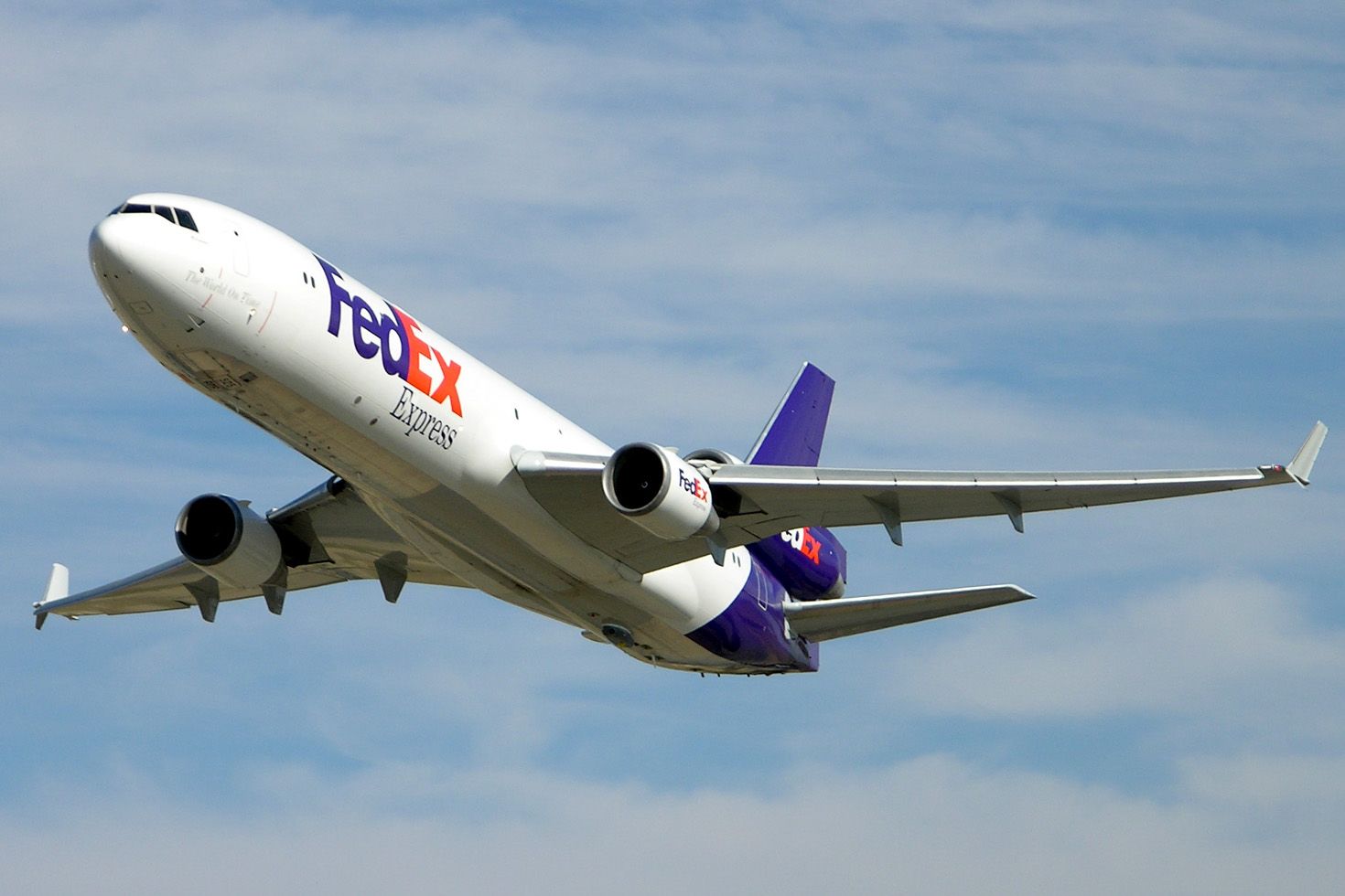 FedEx MD-11 N525FE
