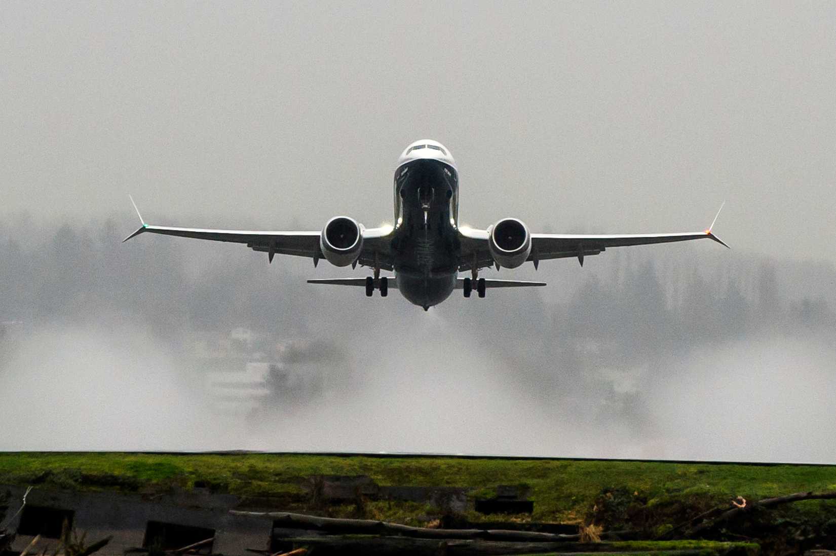 A Boeing 737 MAX 8 taking off