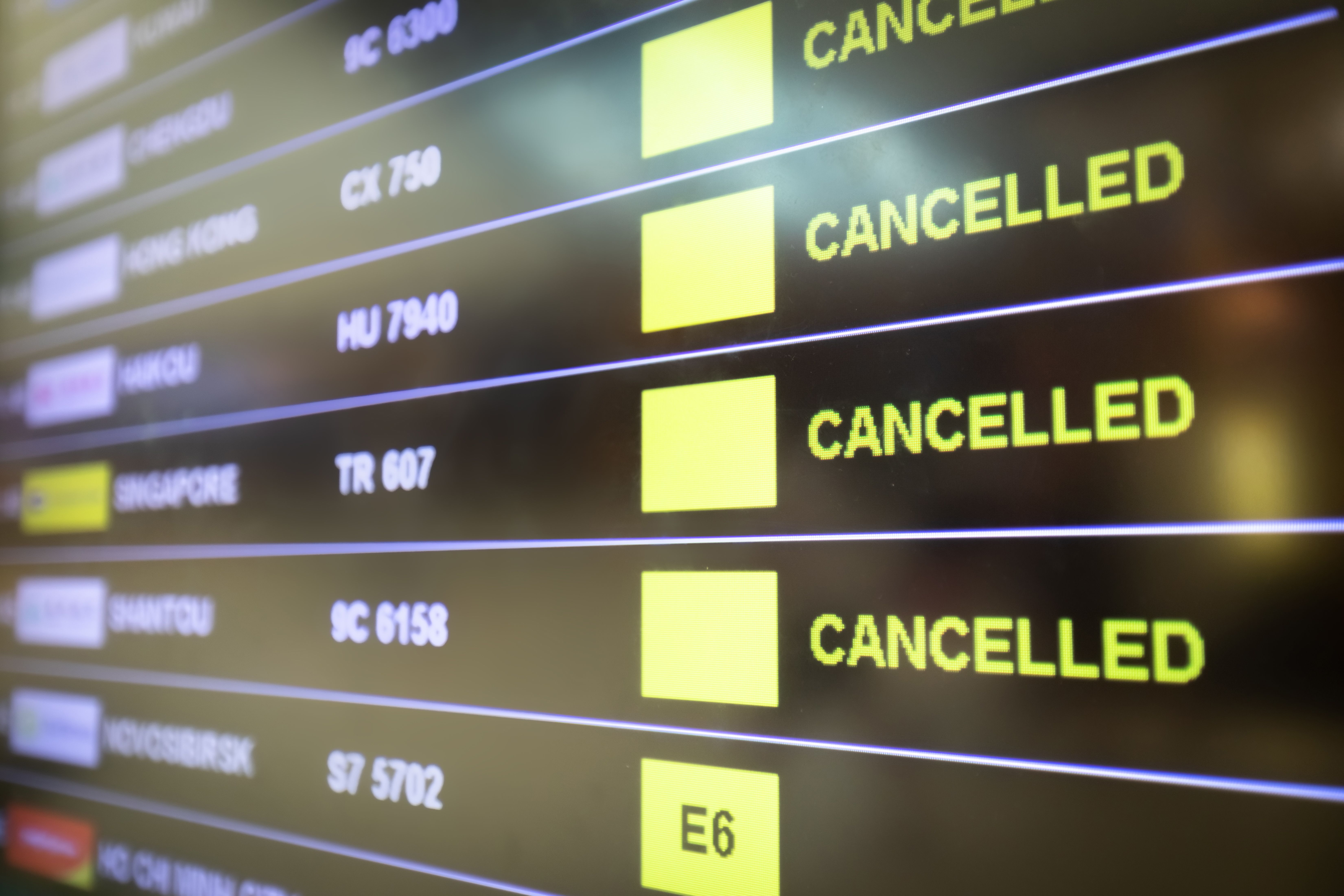 Flight cancellation board