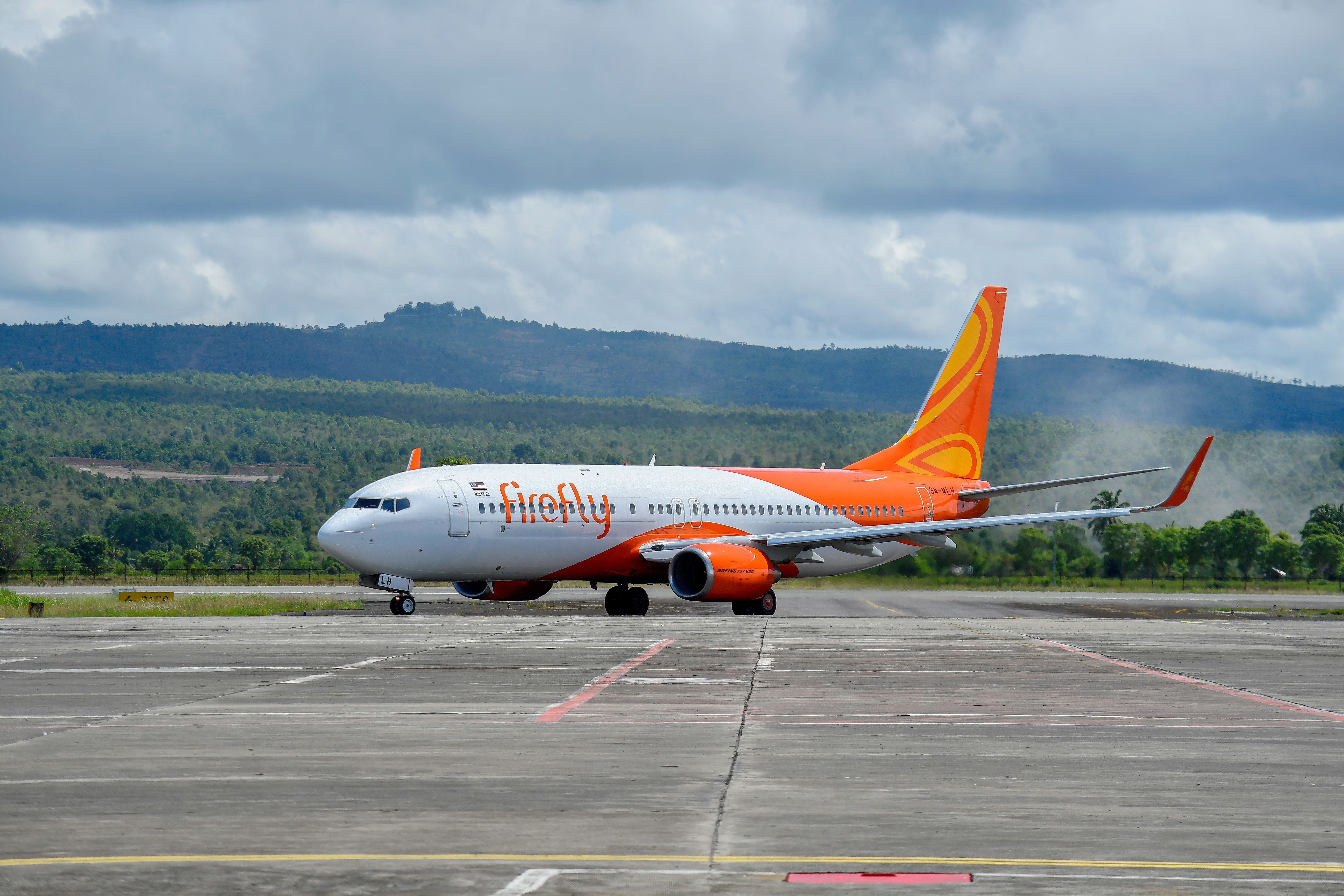 Firefly Boeing 737-800NG