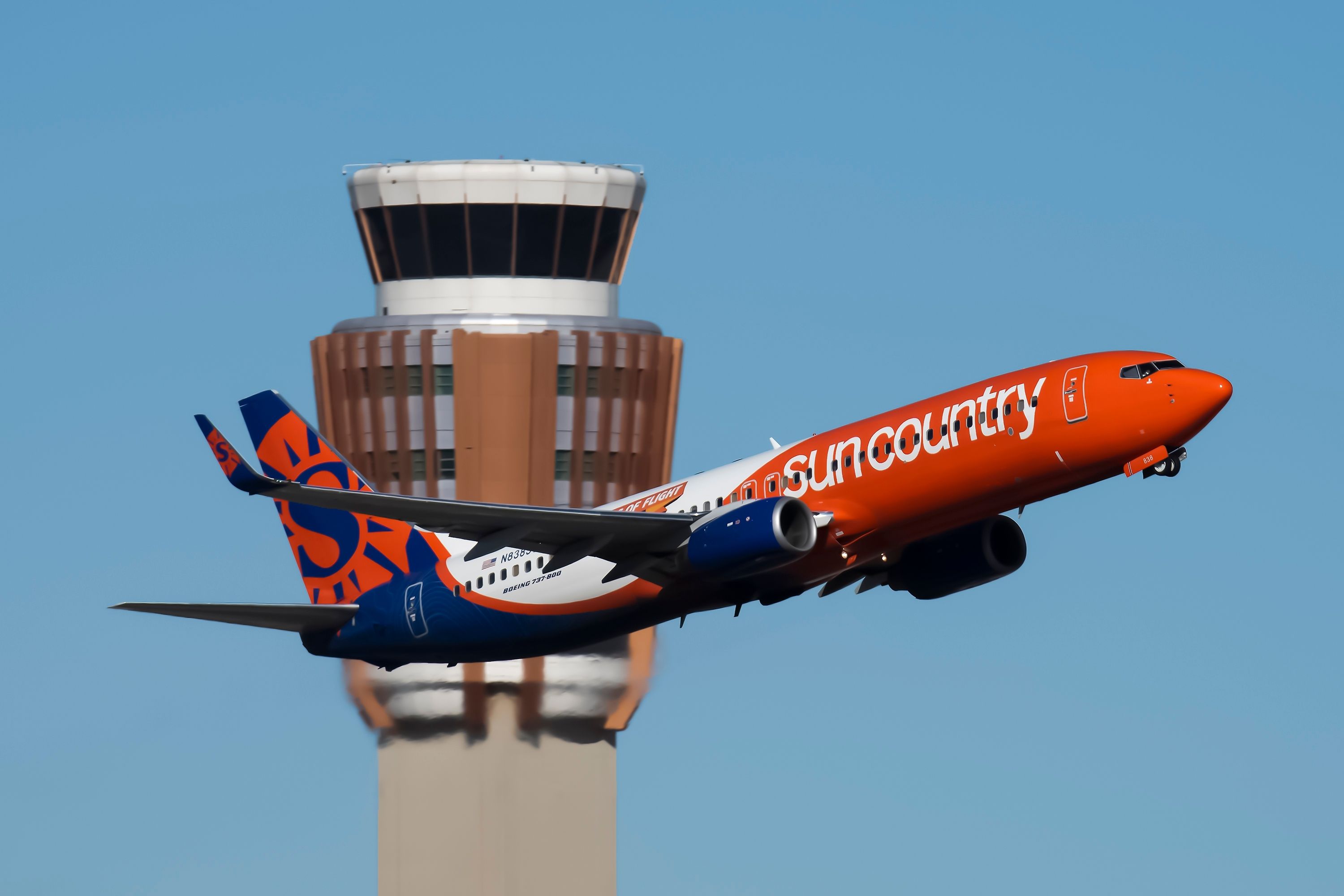 Sun Country Airlines Boeing 737-900 | N838SY