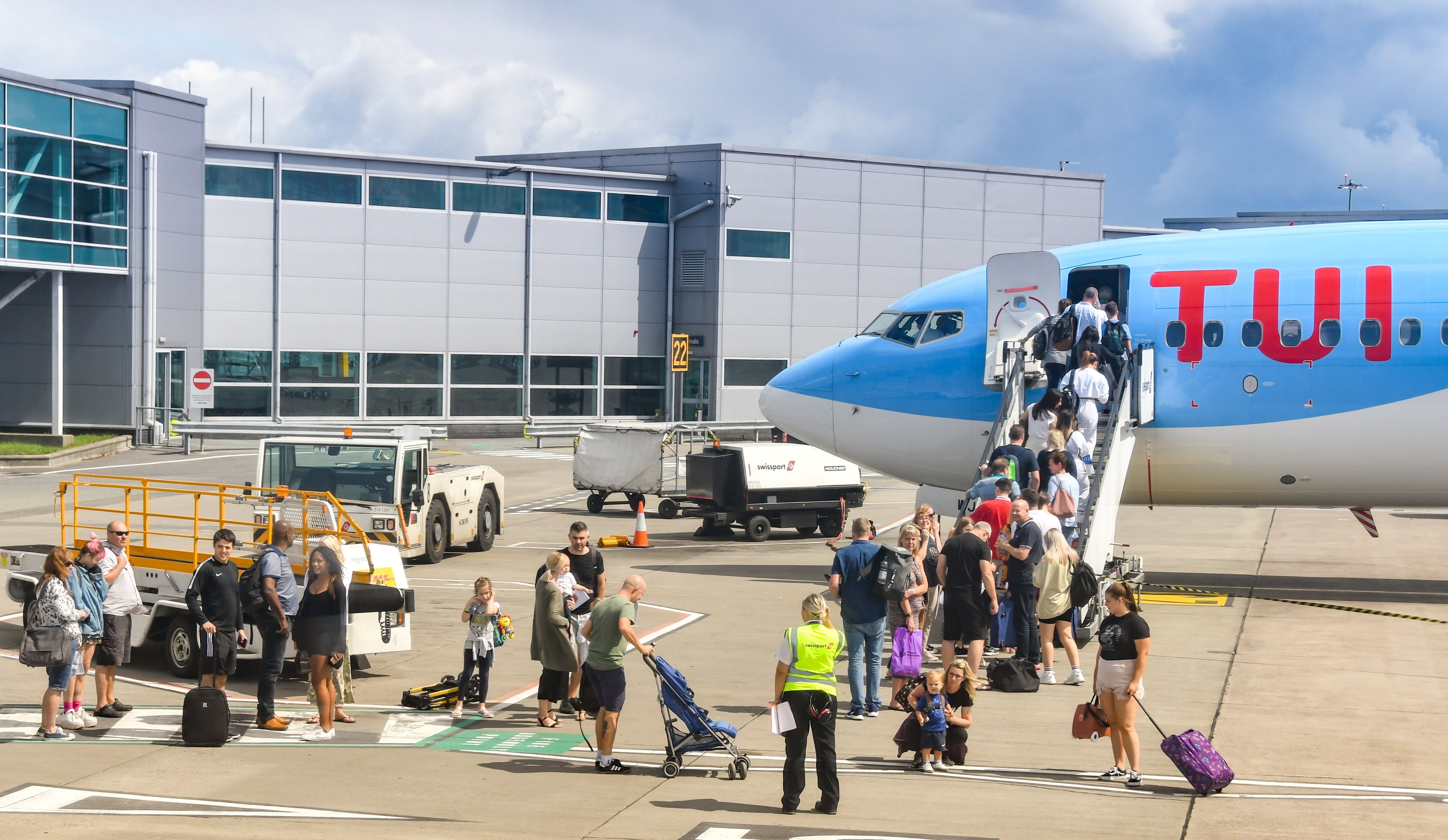 Love Is In The Air TUI Passengers Get Engaged After Meeting During