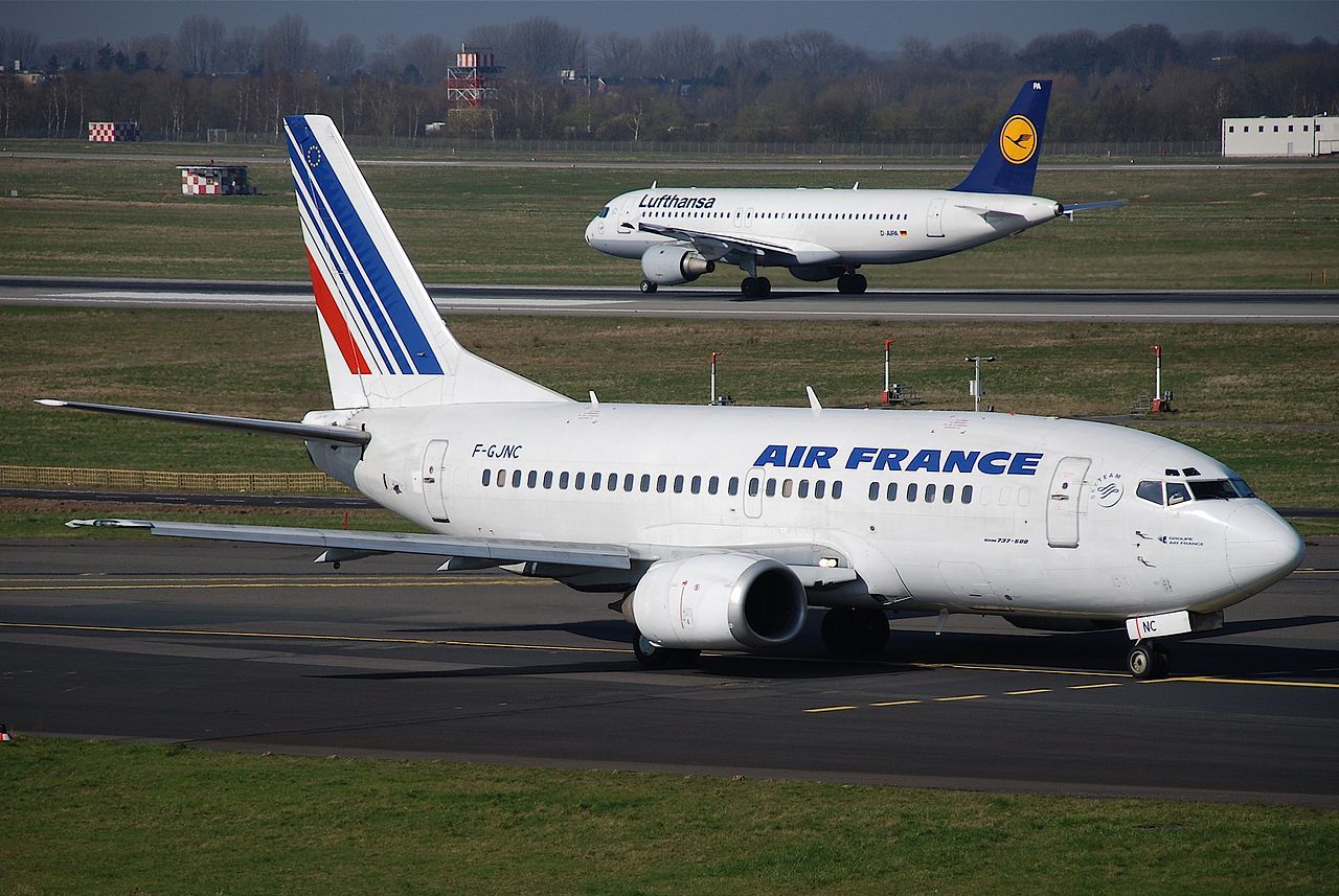 An Air France Boeing 737-500 on the runway.