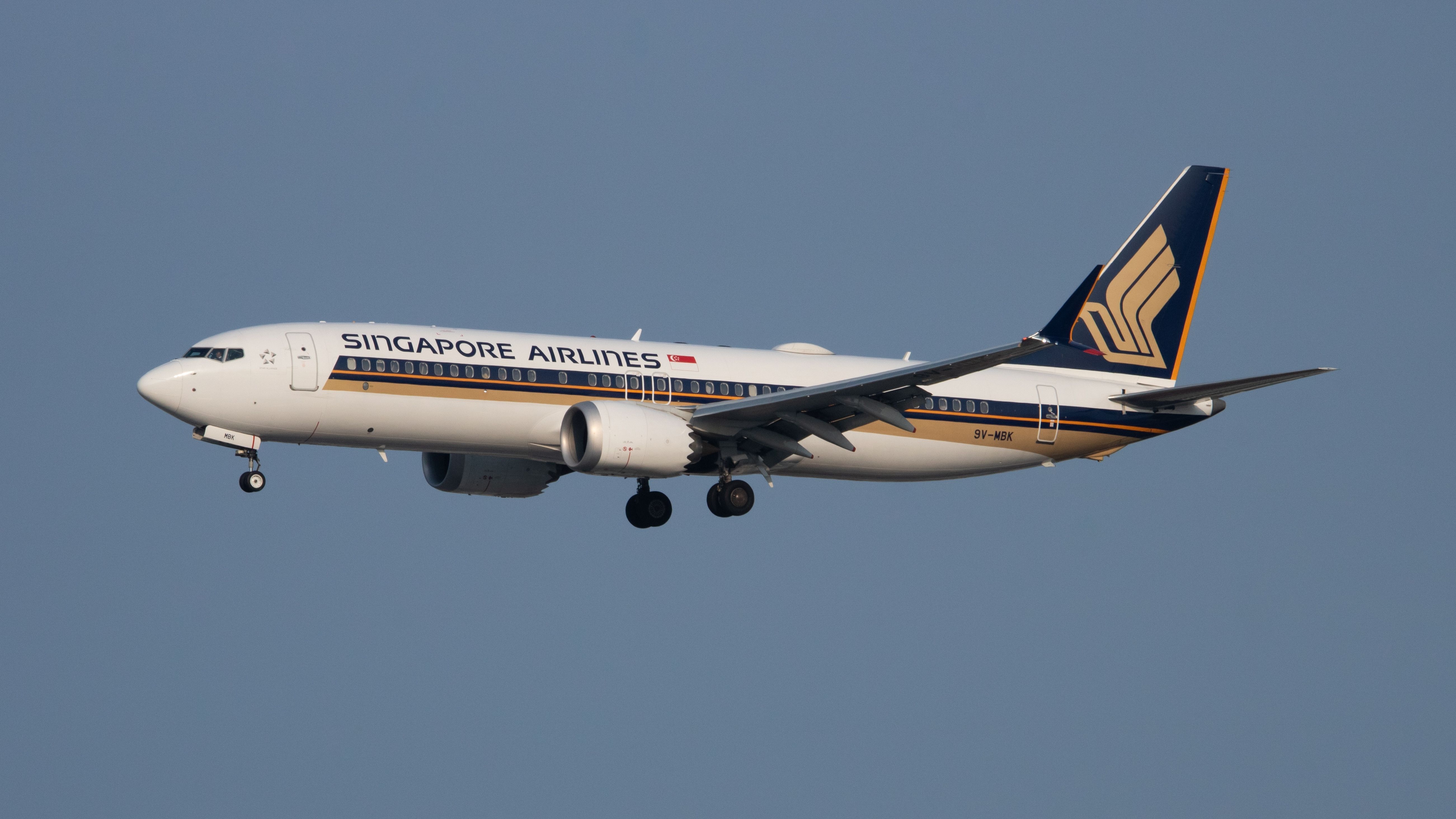 A Singapore Airlines Boeing 737 MAX 