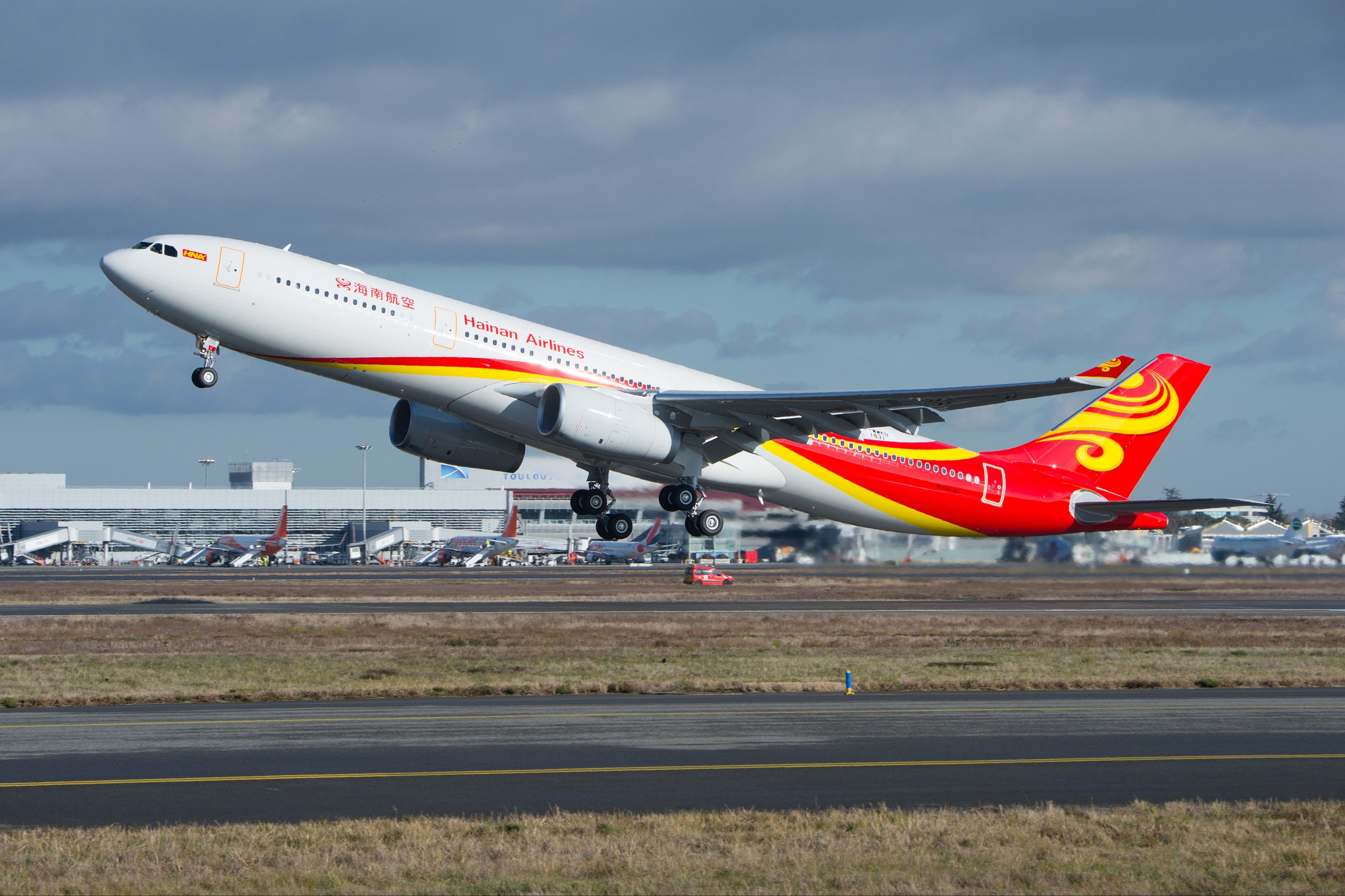 Airbus A330-300 Hainan Airlines