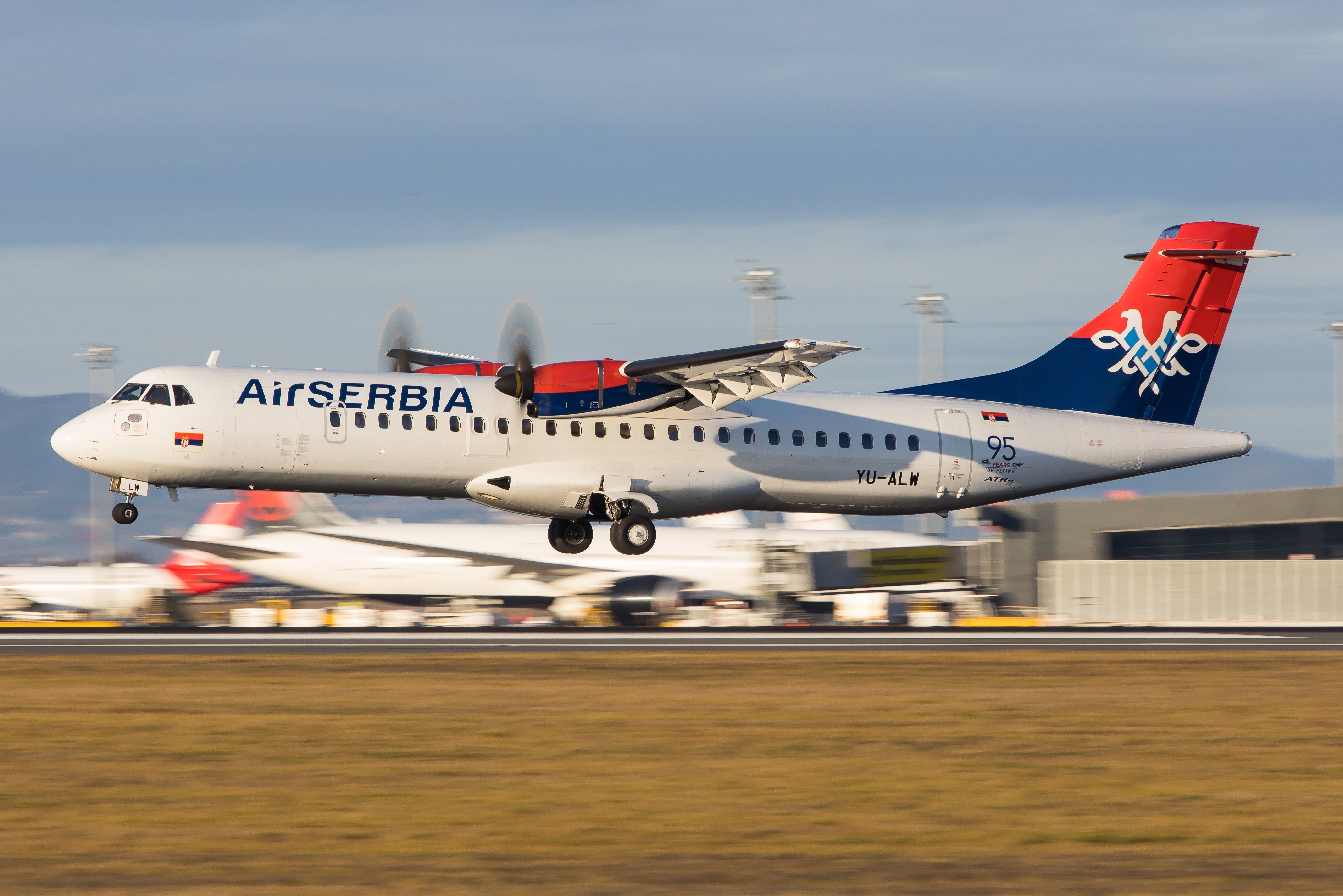 Air Serbia ATR 72-600 landing