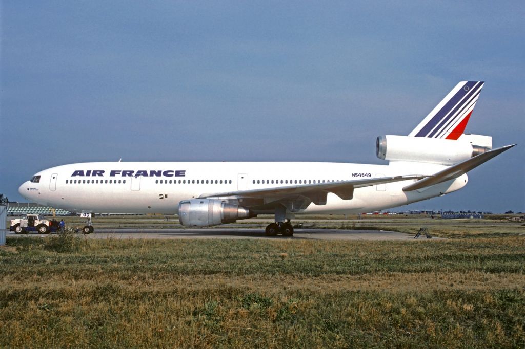 An Air France McDonnell Douglas DC-10 at ORY airport.