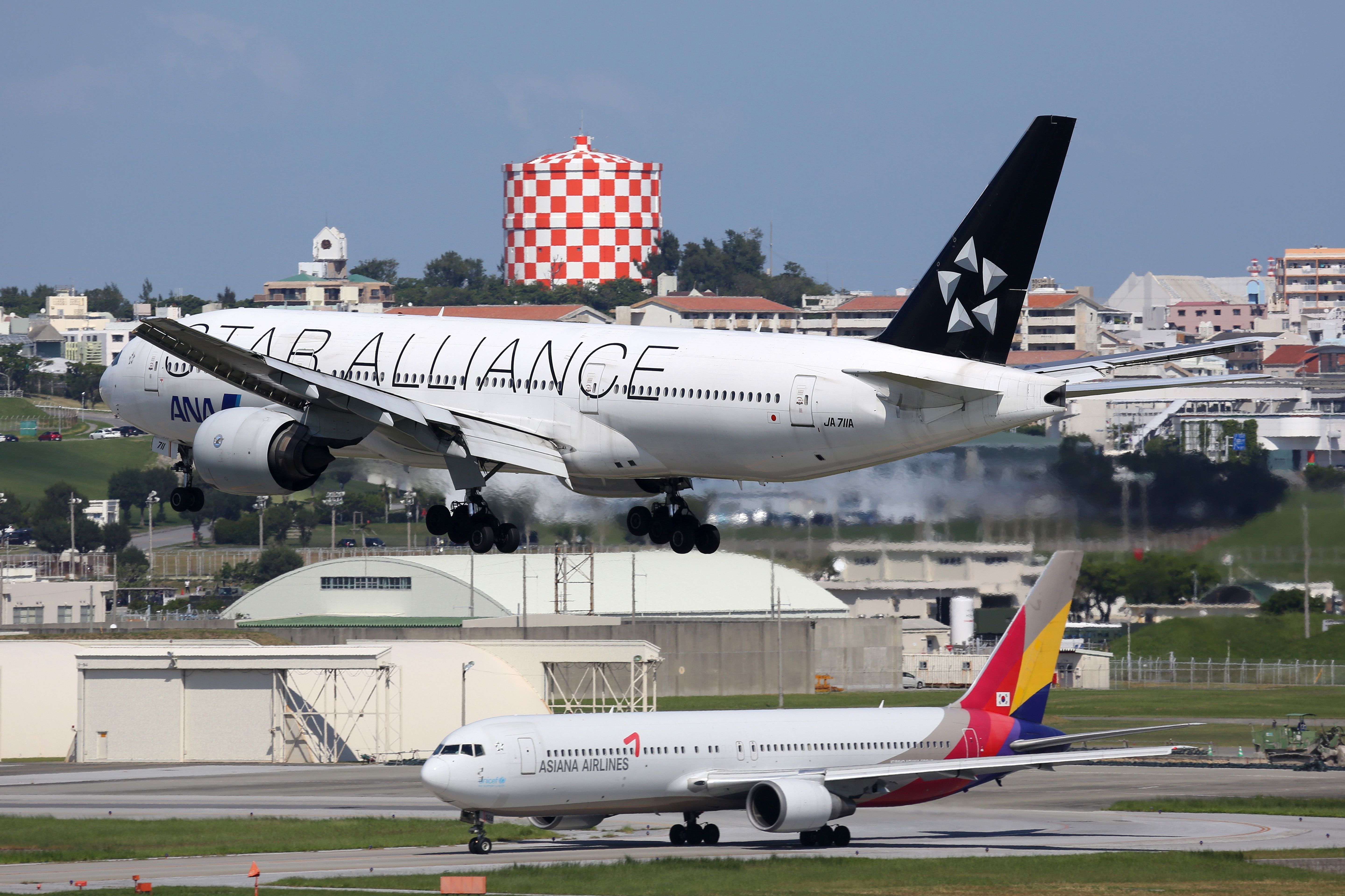 An ANA Boeing 777-200 with a Star Alliance livery 