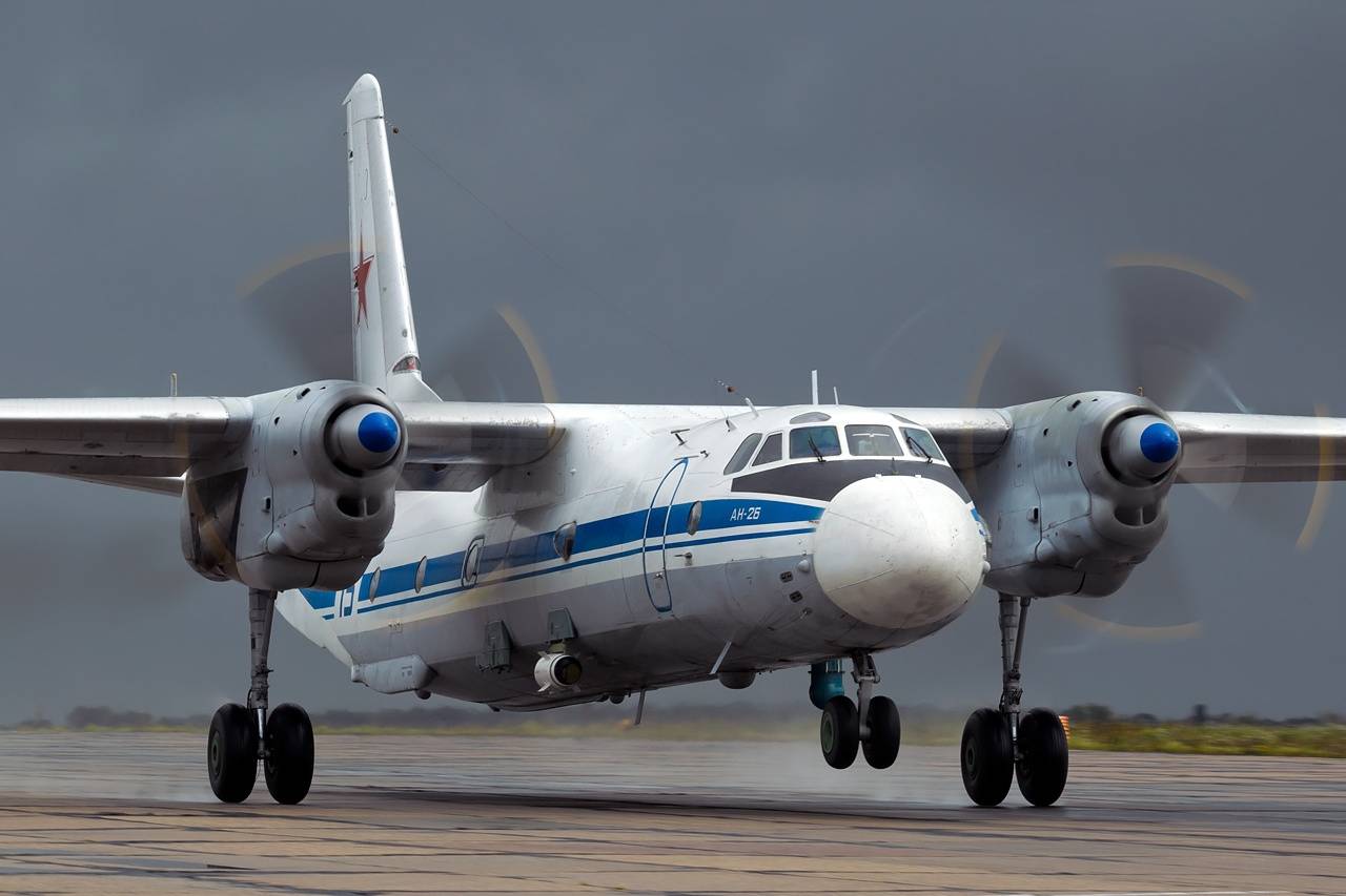 antonov_an-26-_russia_-_air_force_an2189360.jpg