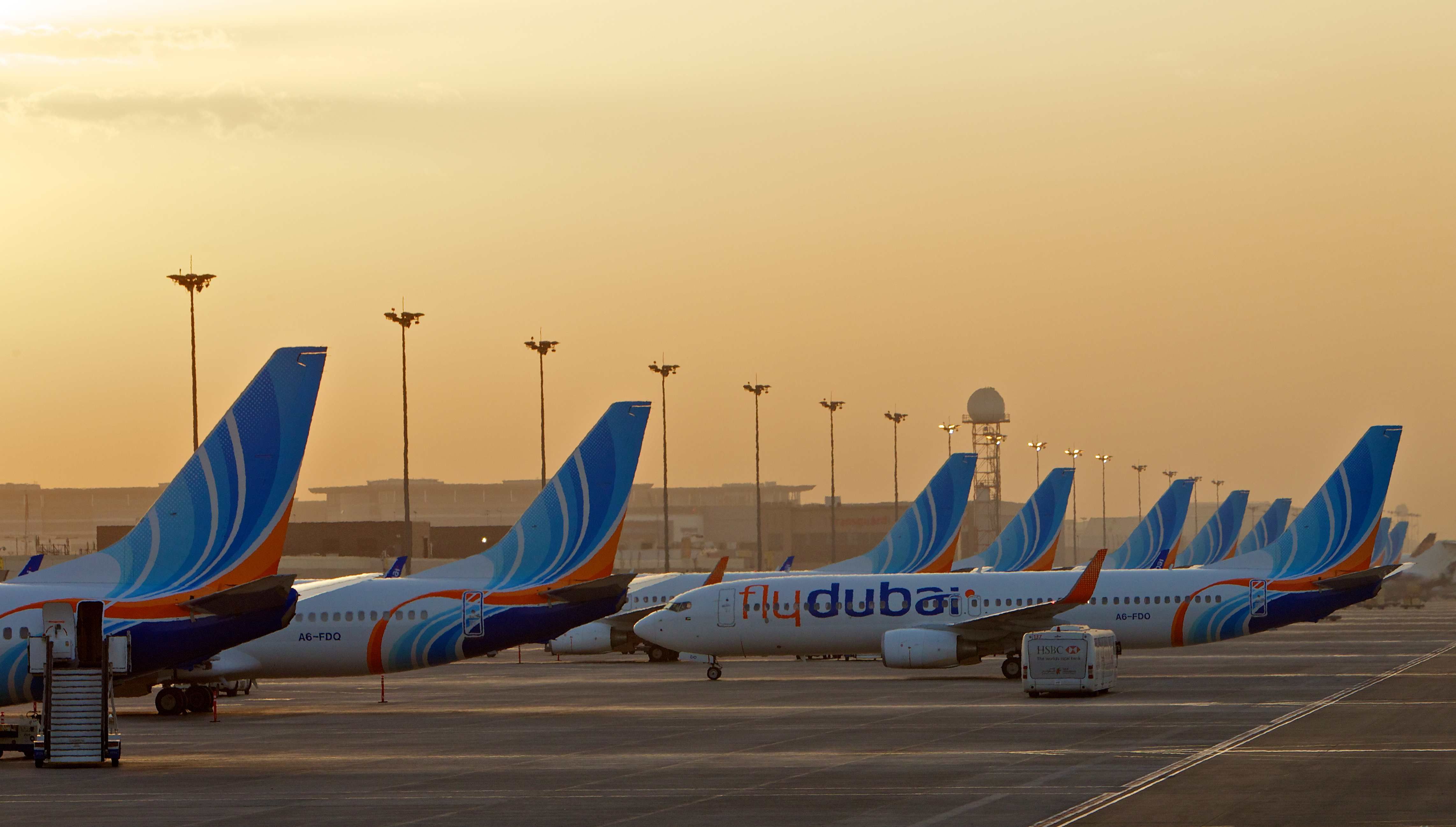 flydubai_34379970751