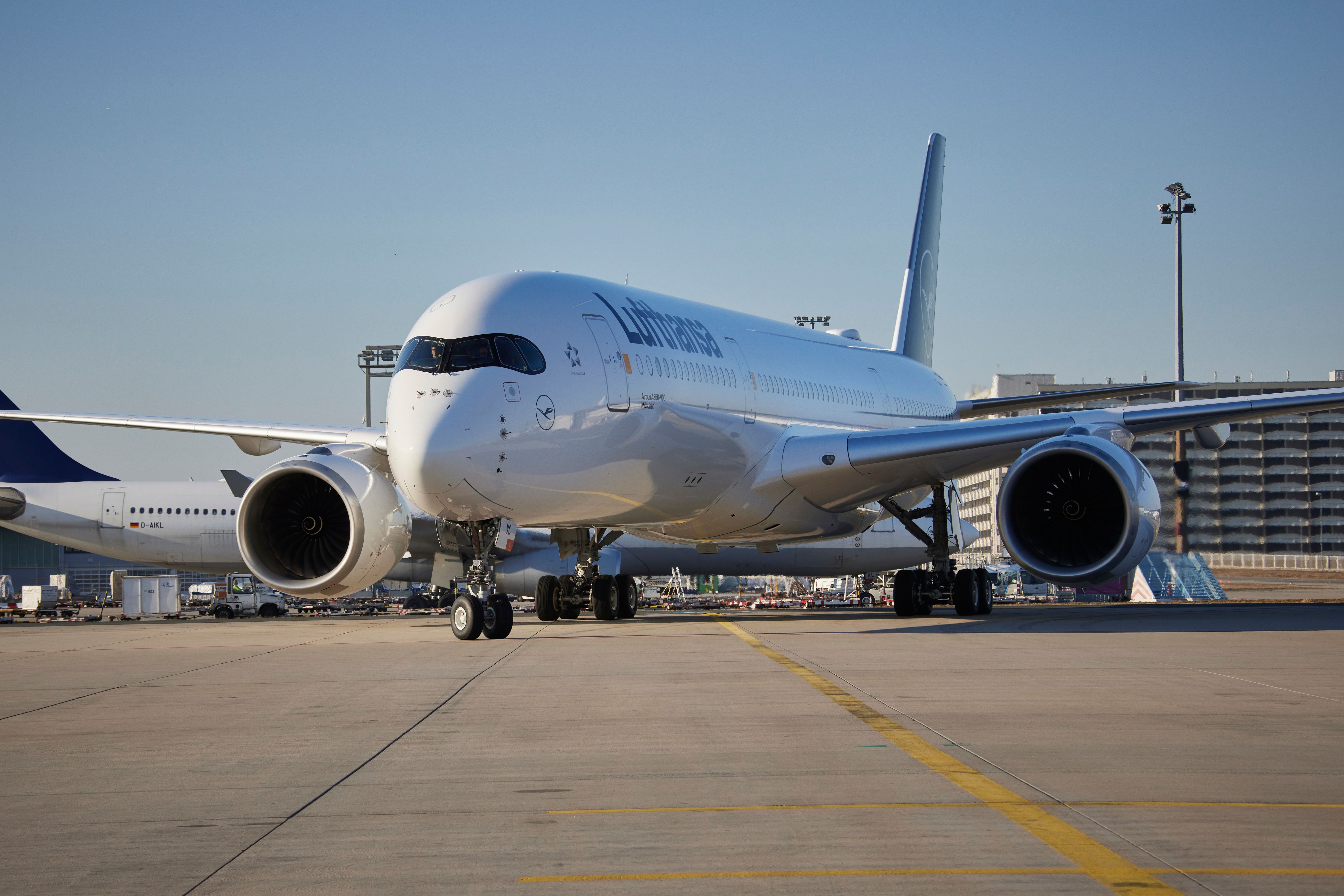 Lufthansa Becomes The 3rd Largest Airbus A350 Customer Taking 4