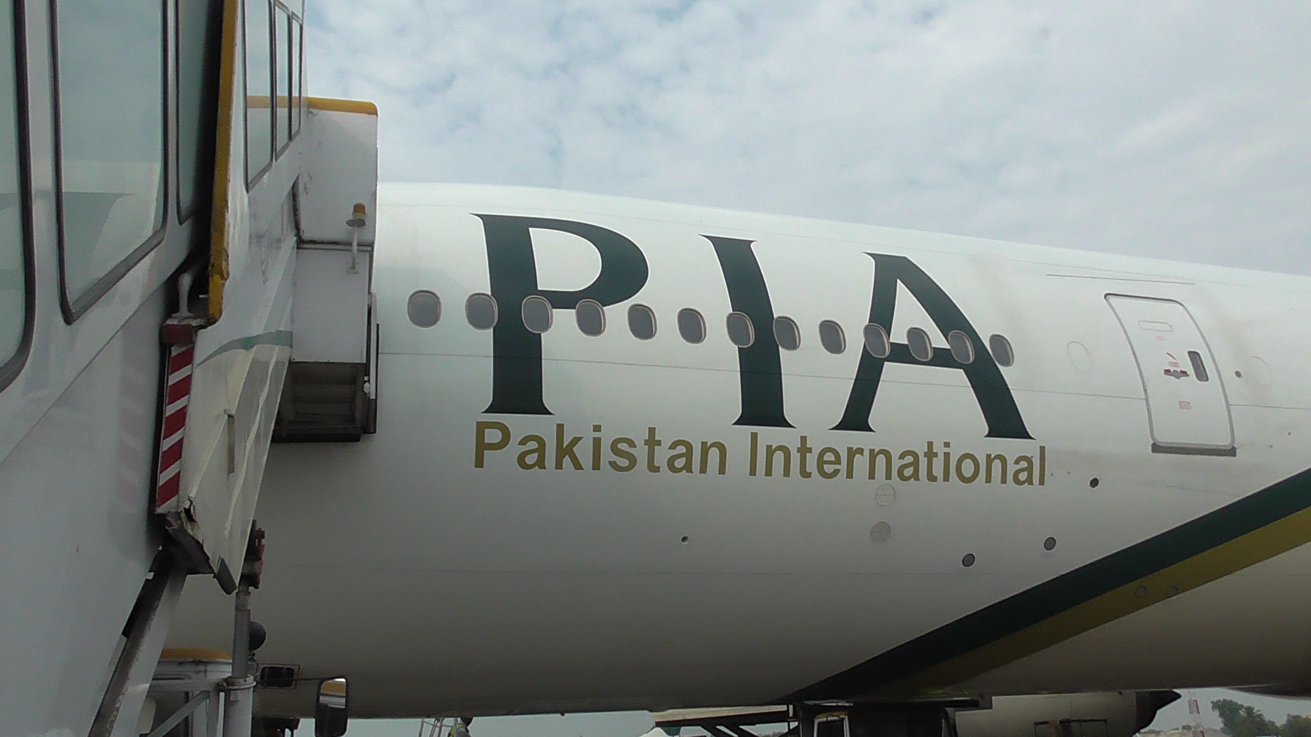 巴基斯坦国际航空公司波音777-200ER |  AP-BGK