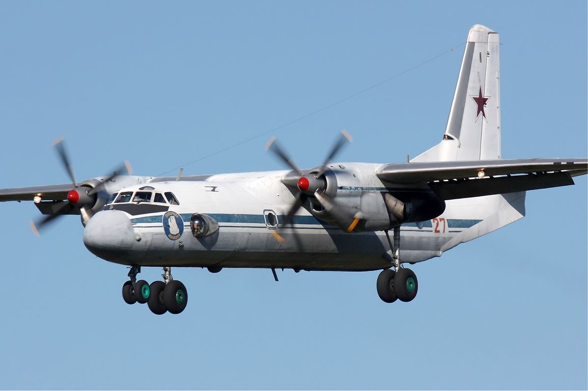 Mass Produced Turboprop A Guide To The Antonov An 26