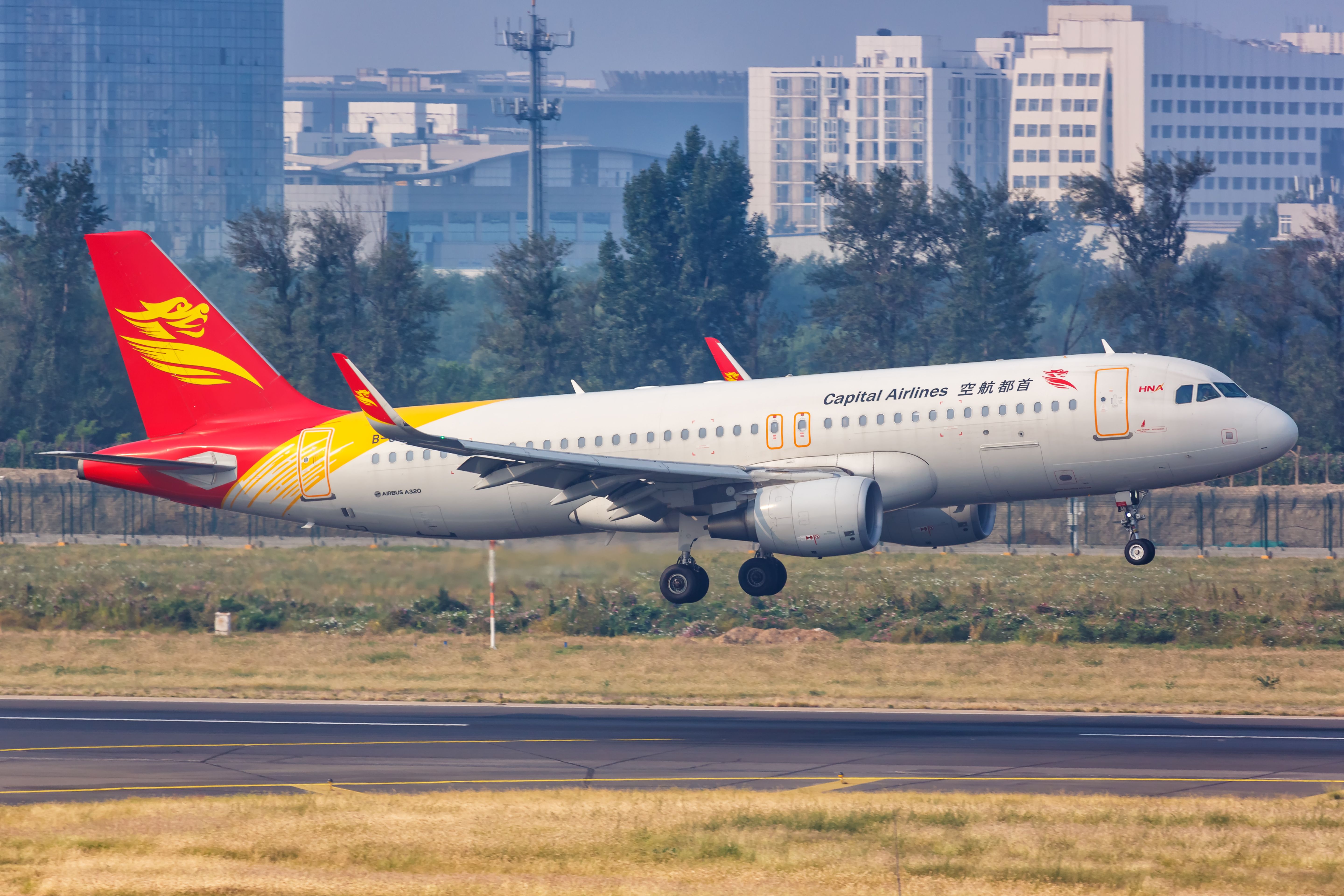 Capital Airlines Airbus A320