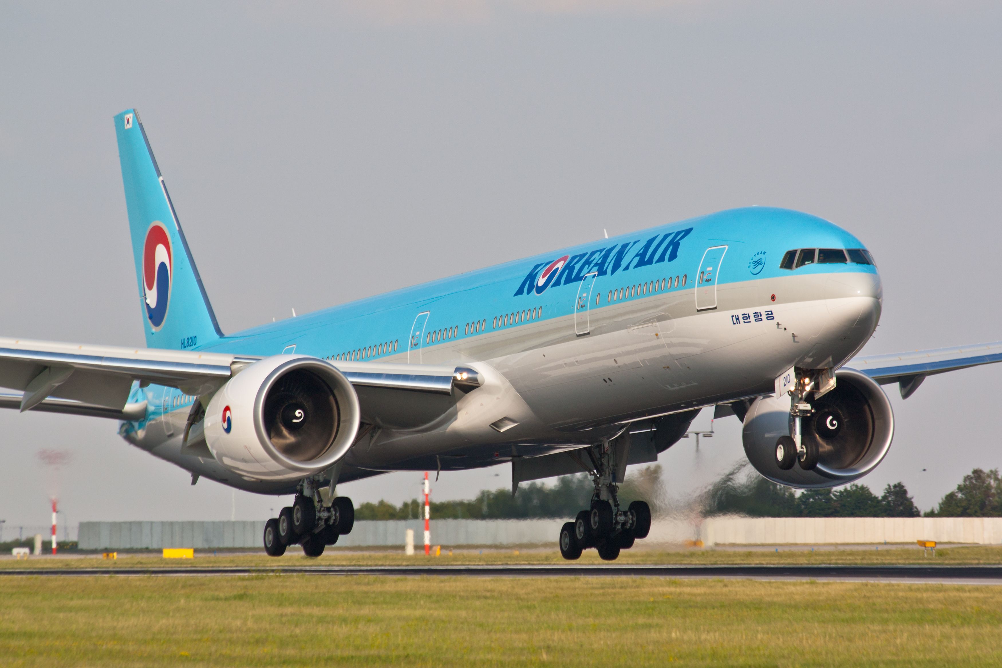 A Korean Air Boeing 777-300ER just after takeoff.