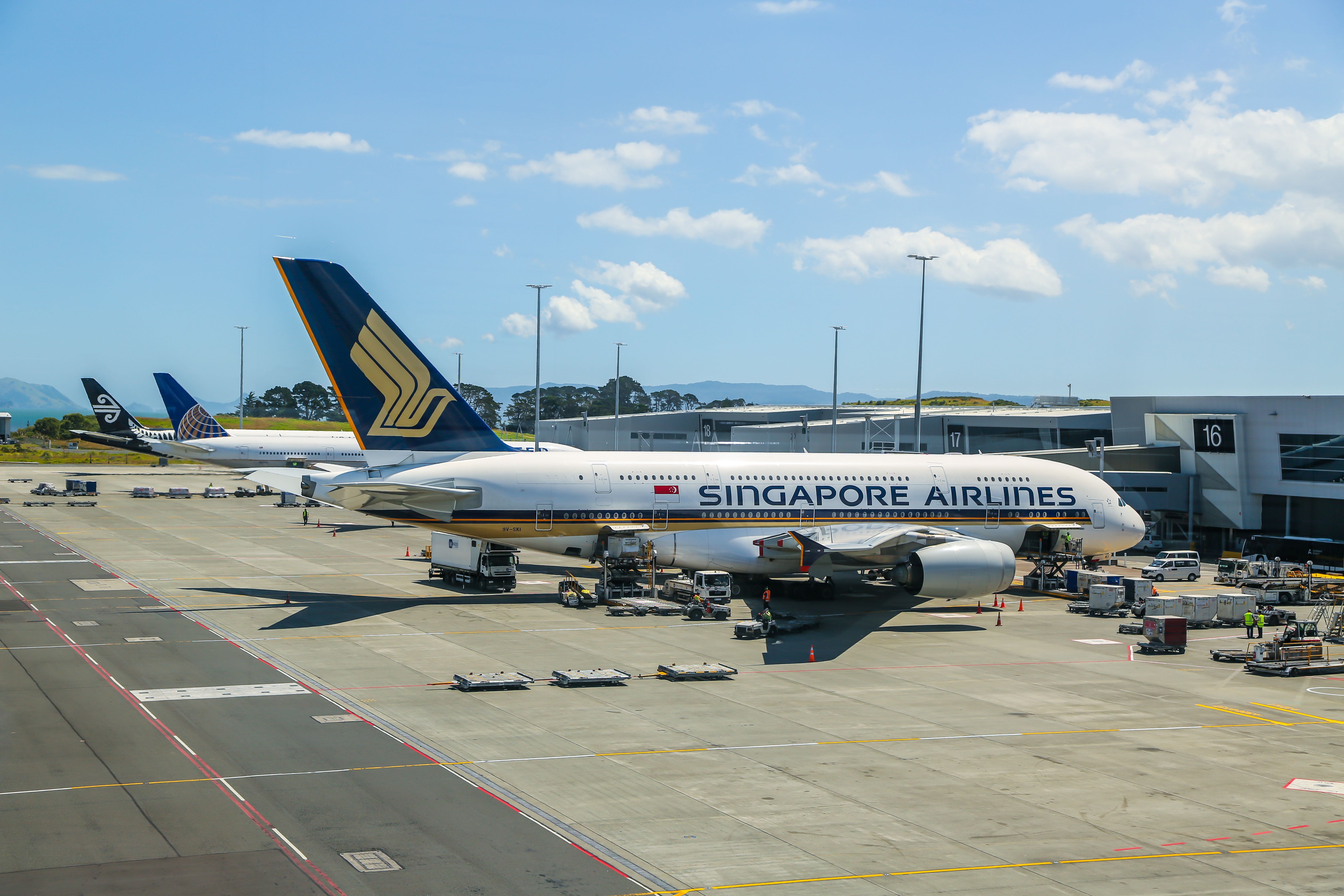 Singapore Airlines Airbus A380 at Gate 16 at Auckland Airport.