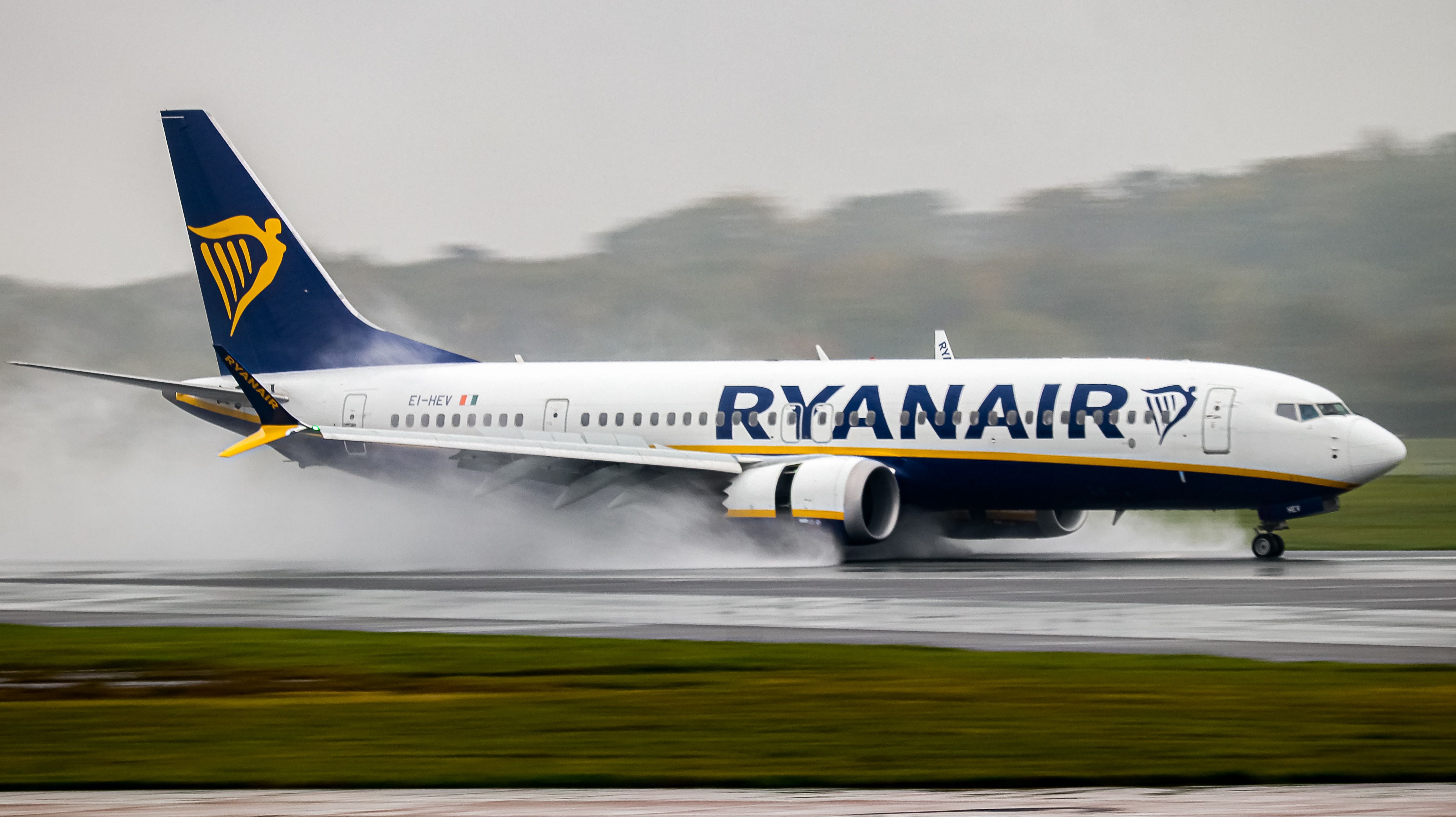 Ryanair Boeing 737 MAX landing on a wet runway