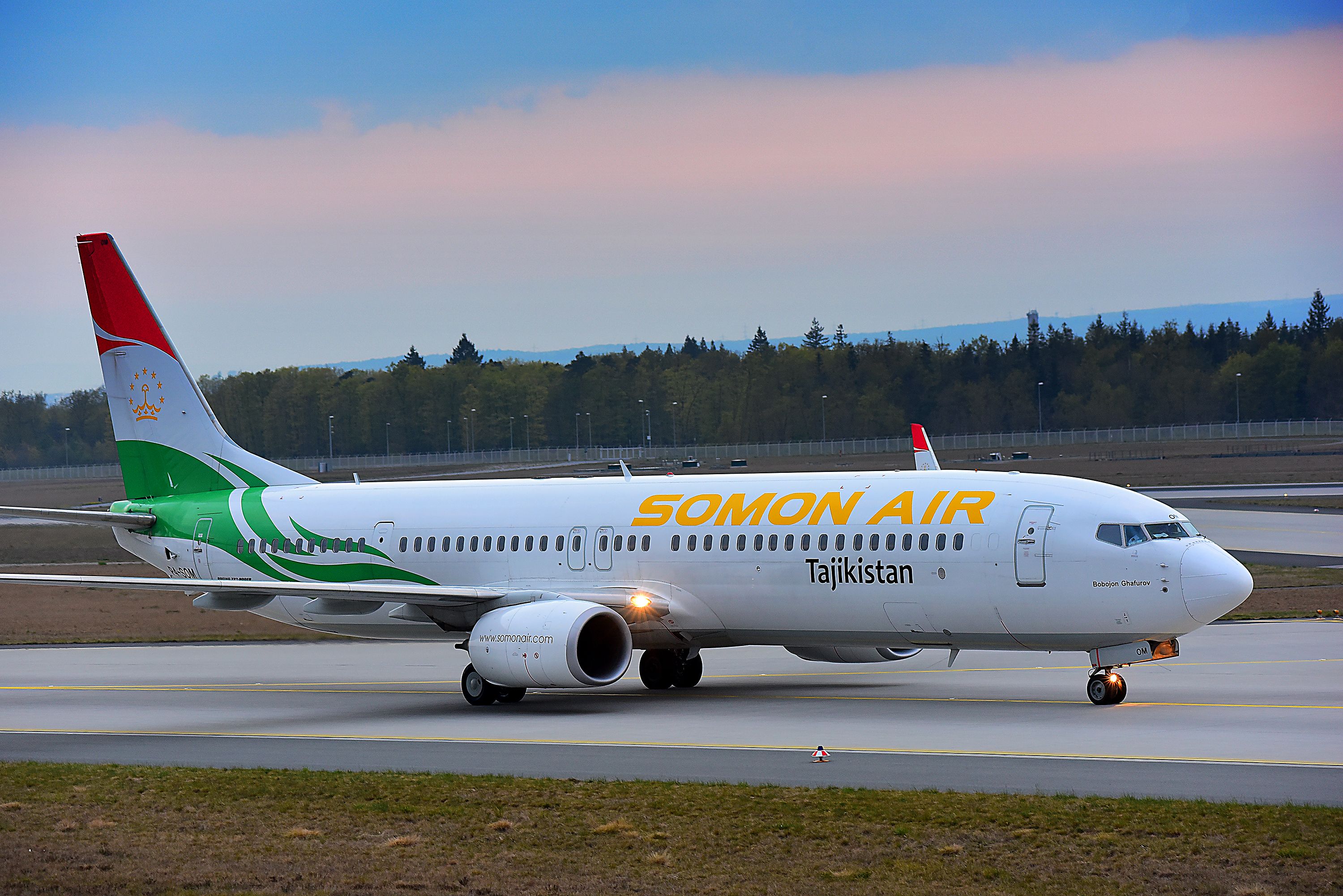 A Somon Air Boeing 737 on the taxiway.