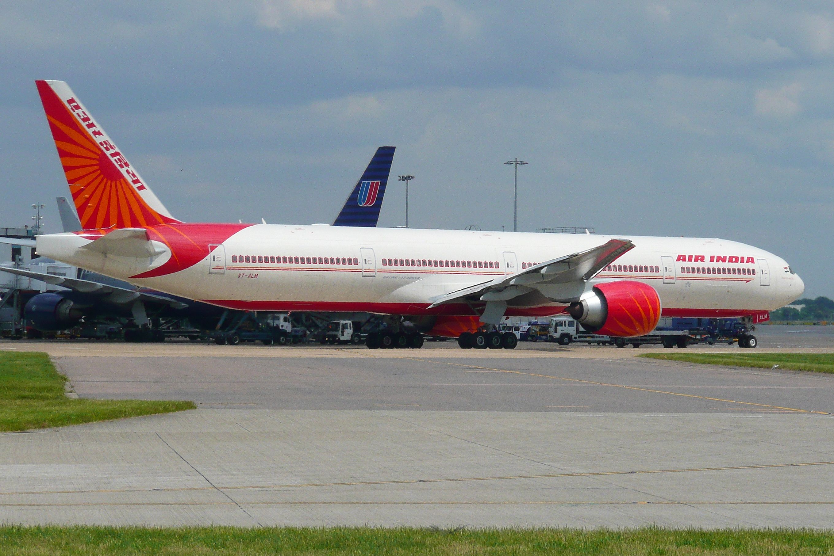 Air India Boeing 777 (VT-ALM)