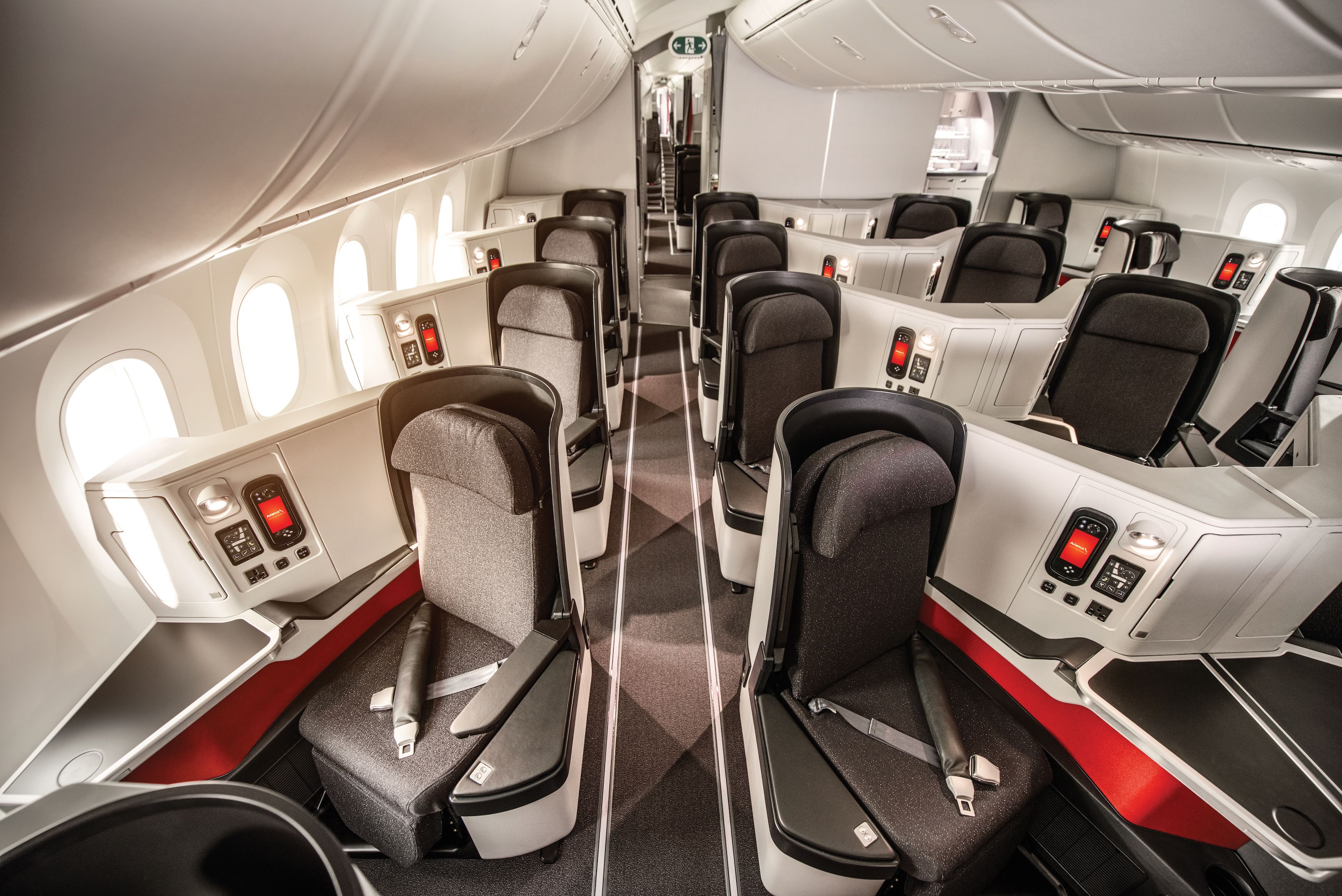 Avianca's new business class seats offered in flights between Bogota and Los Angeles