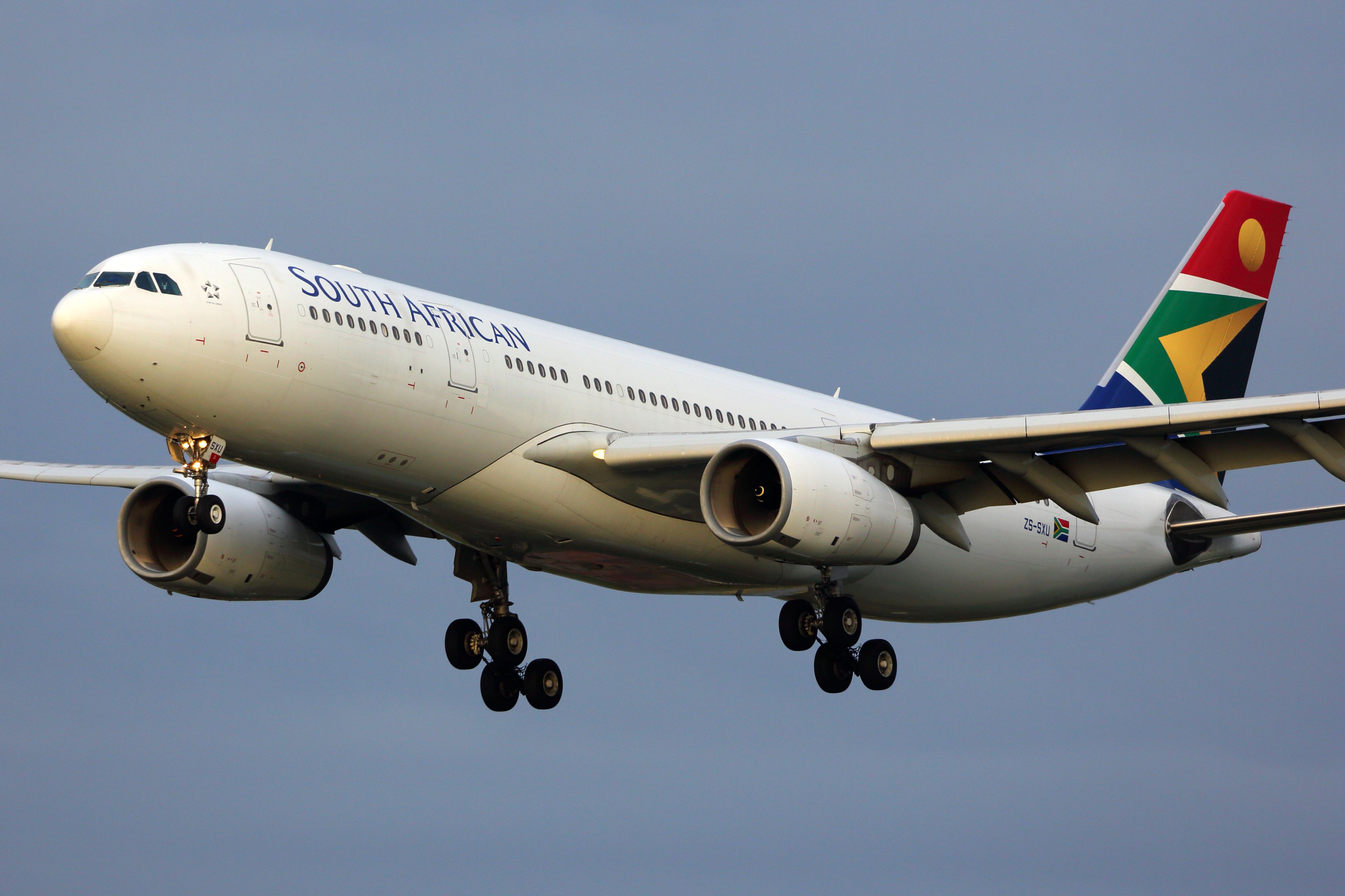 A South African Airways Airbus A330-300 landing at Heathrow 