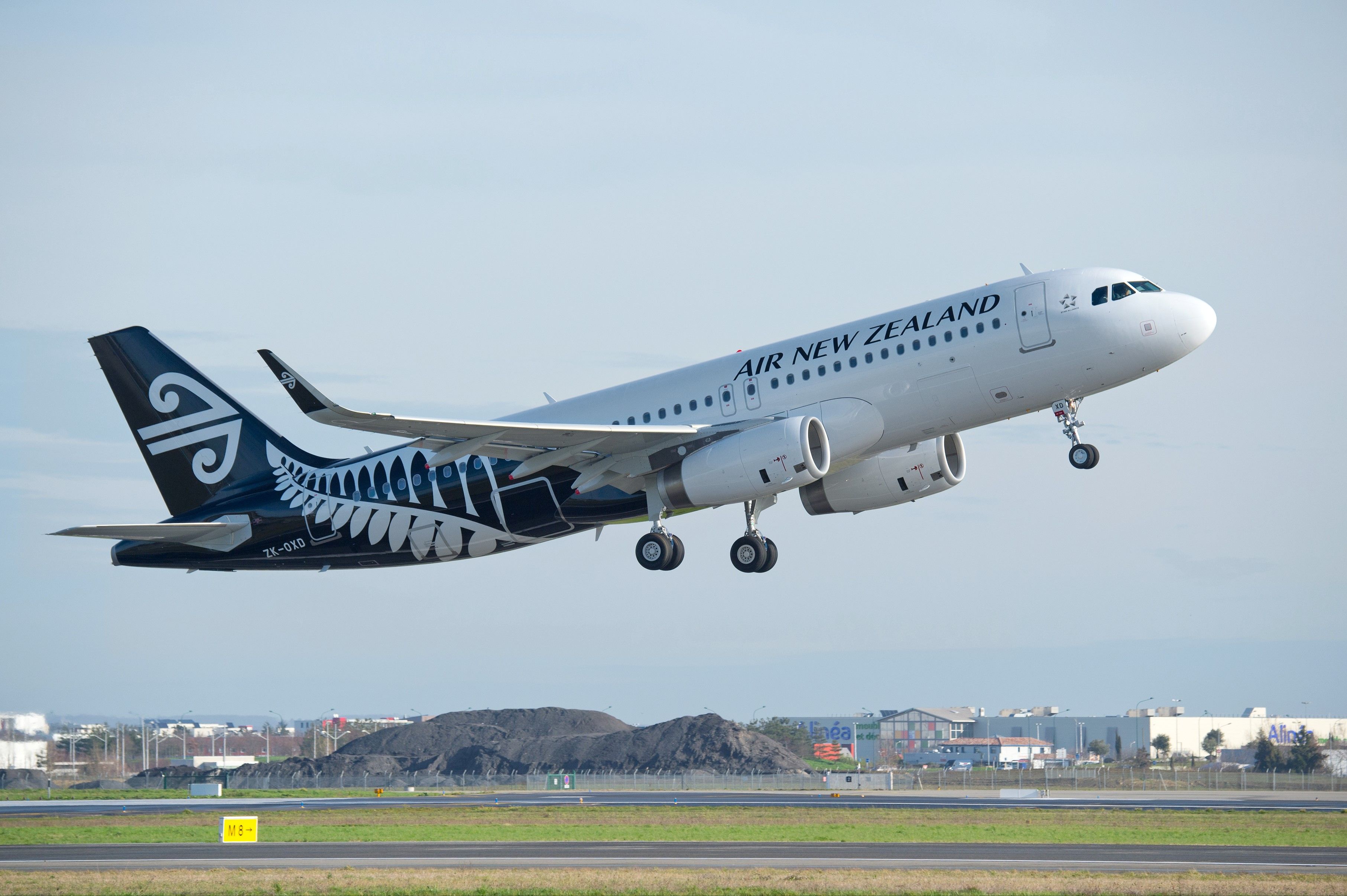 An Air New Zealand Airbus A320 Taking Off.