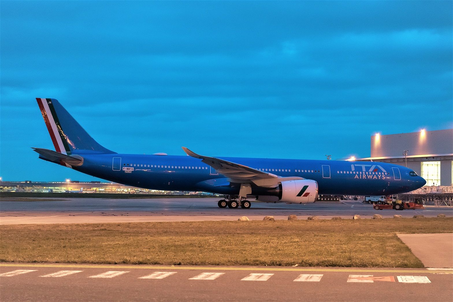 Airbus A330neo ITA Airways out hangar-1