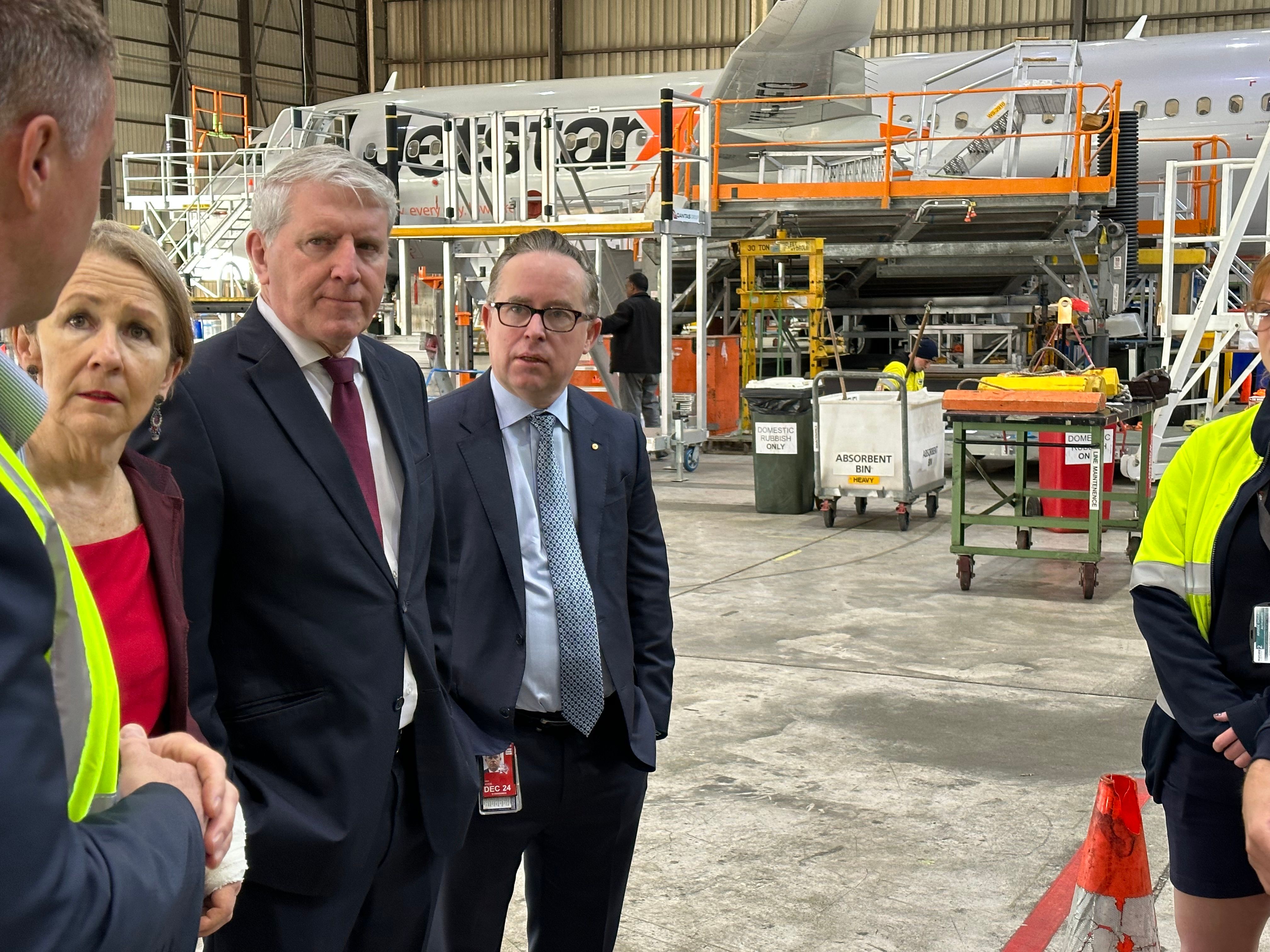 Qantas Needs Engineers And CEO Wants More Female Recruits