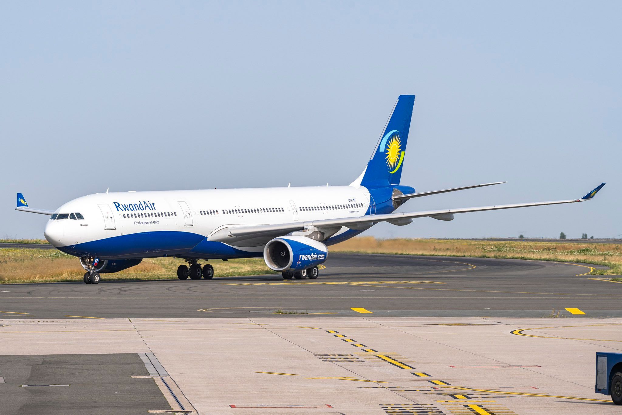 RwandAir Hits European Hat-Trick With Paris-Bound Airbus A330 Flights