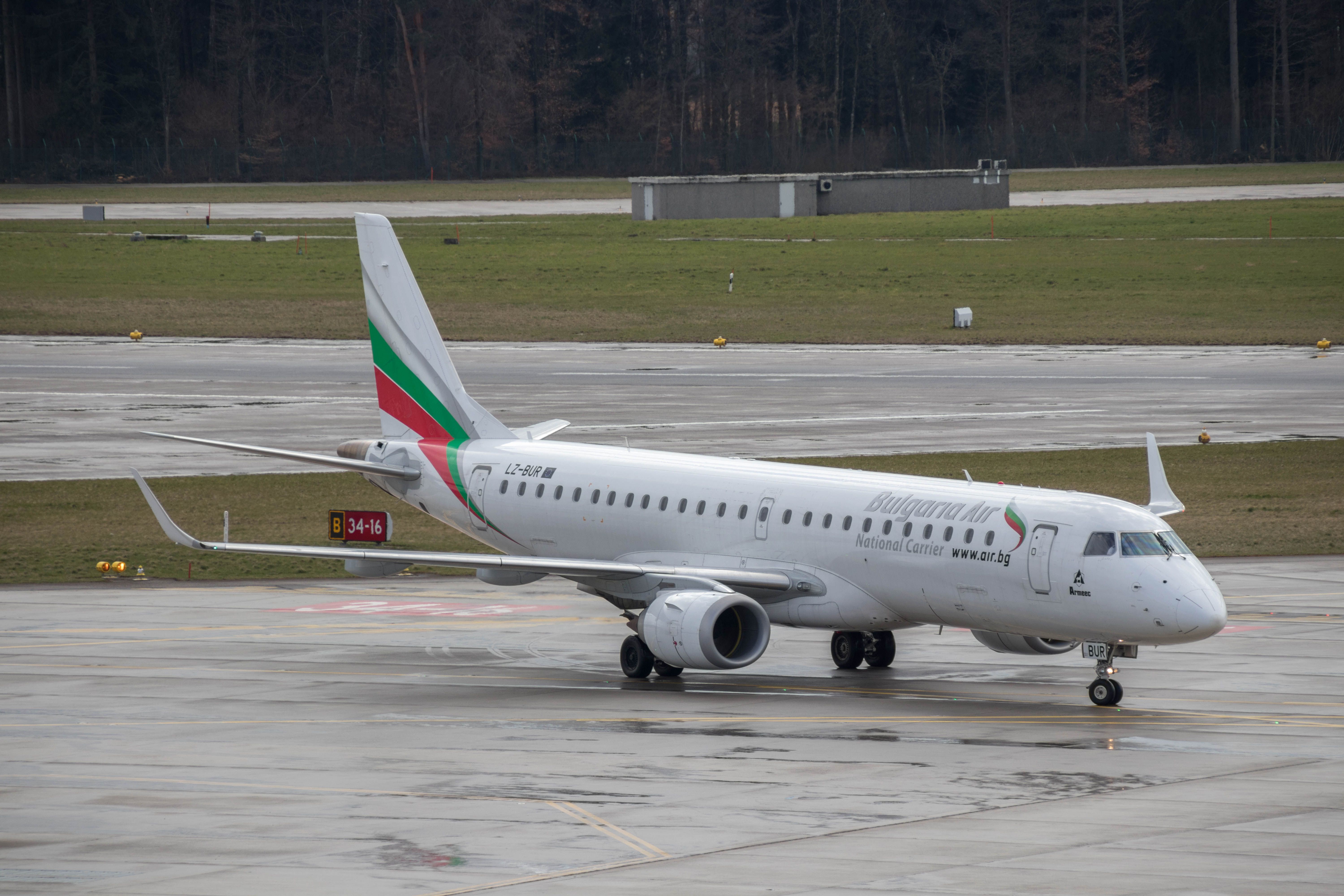 Bulgaria Air Embraer ERJ-190