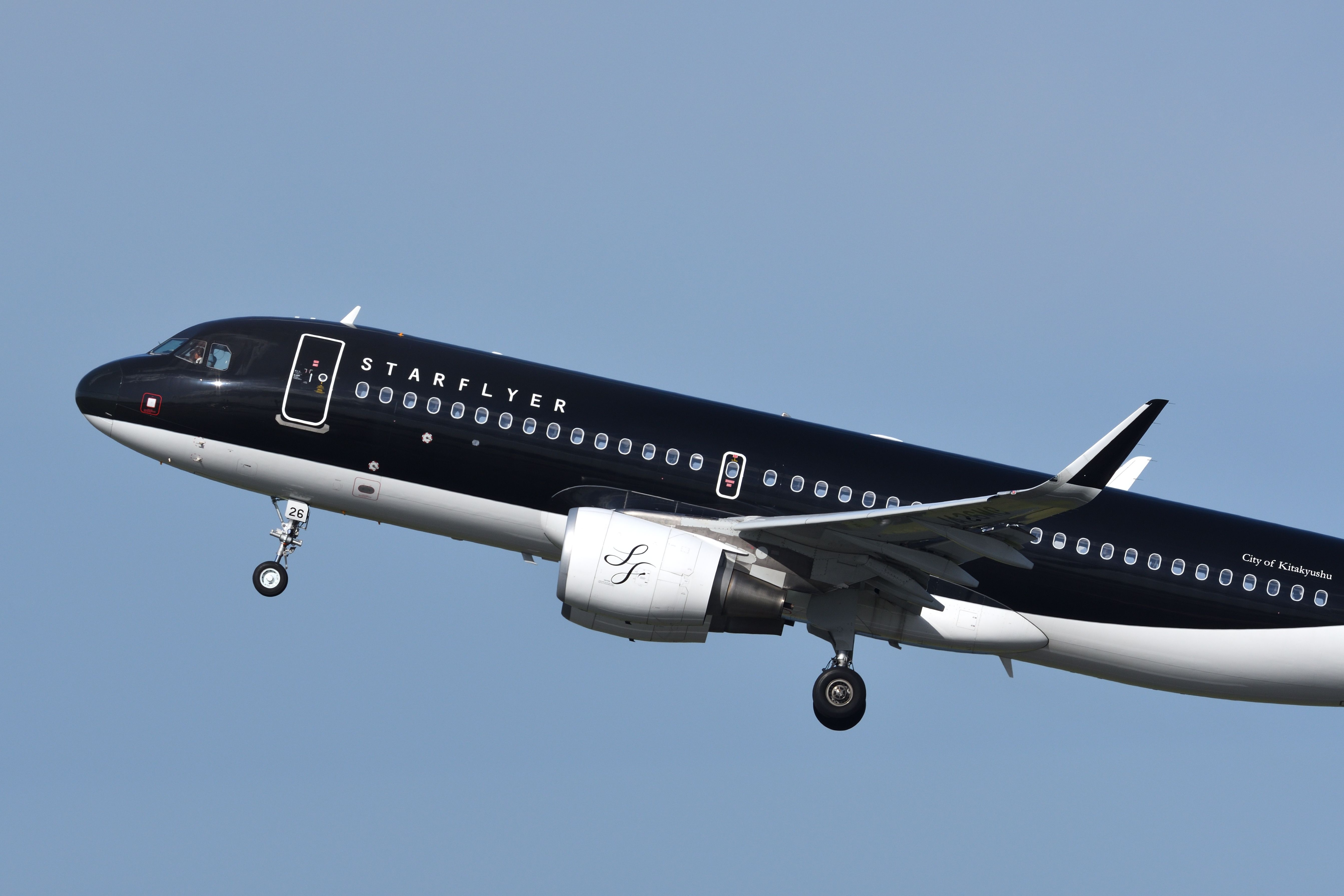 Starflyer Airbus A320 taking off
