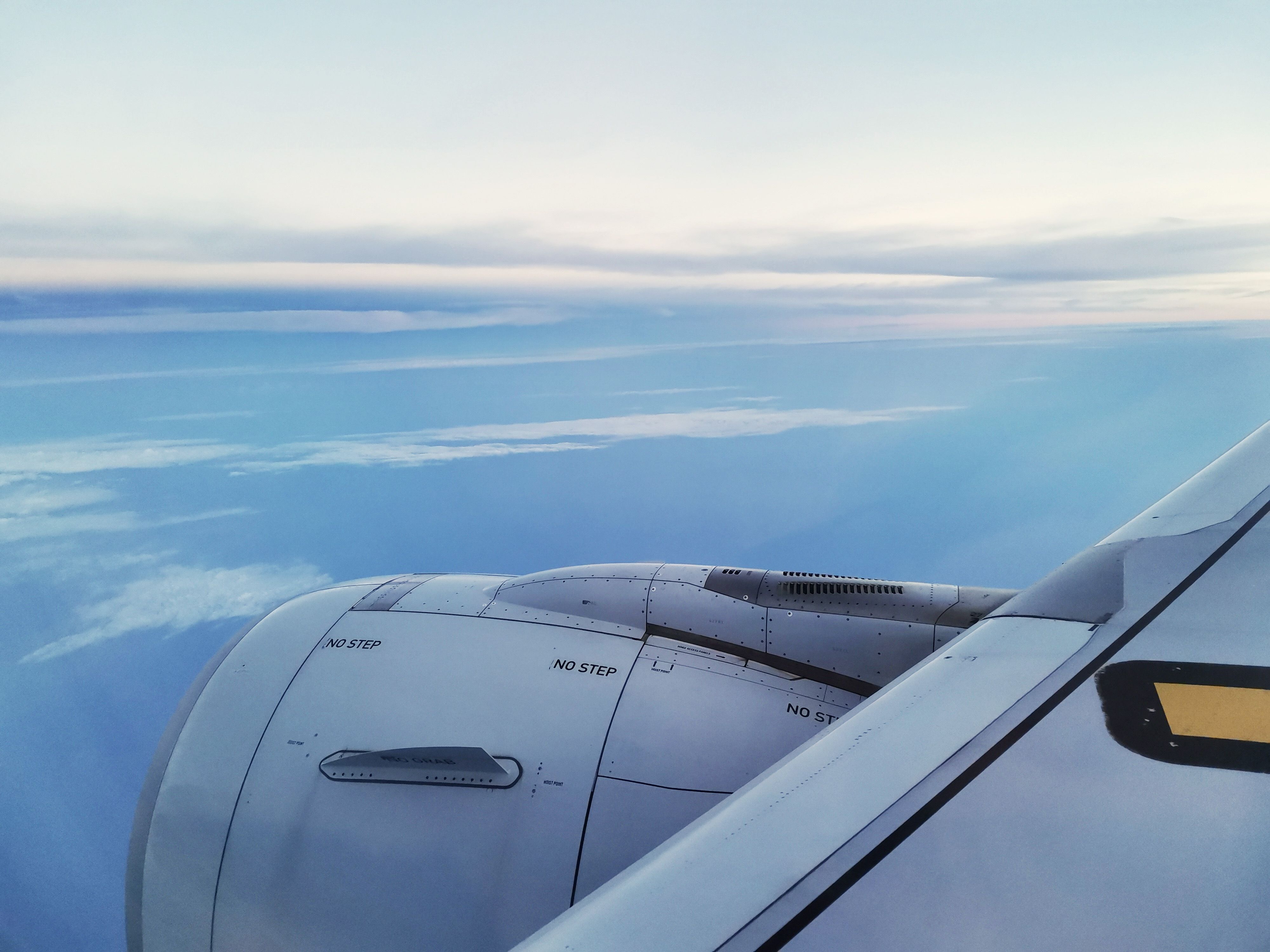 Aircraft engine window view
