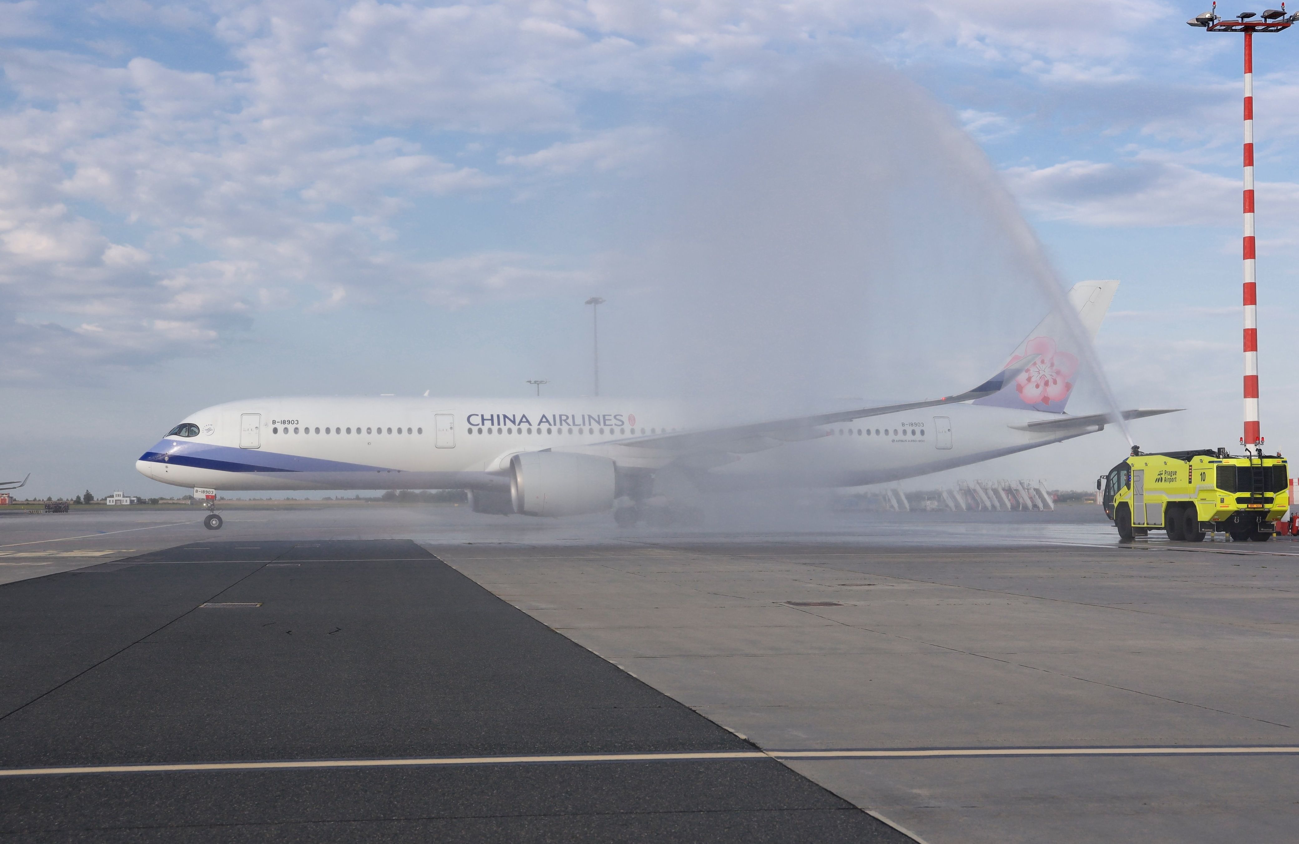 China Airlines begins Prague