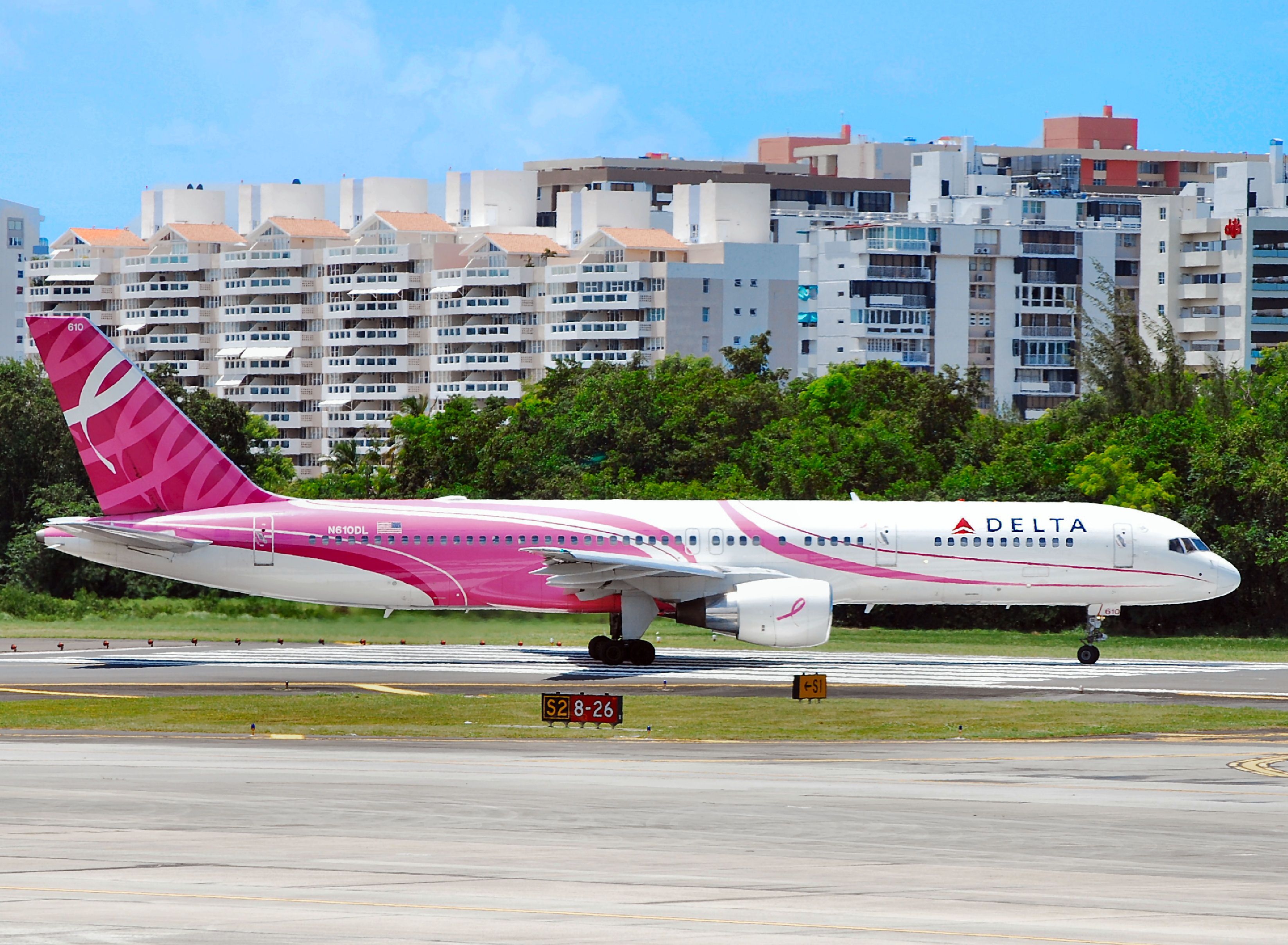 Delta Air Lines Boeing 757-232 N610DL in Breast Cancer Awareness Livery at Luis Muñoz Marin International Airport