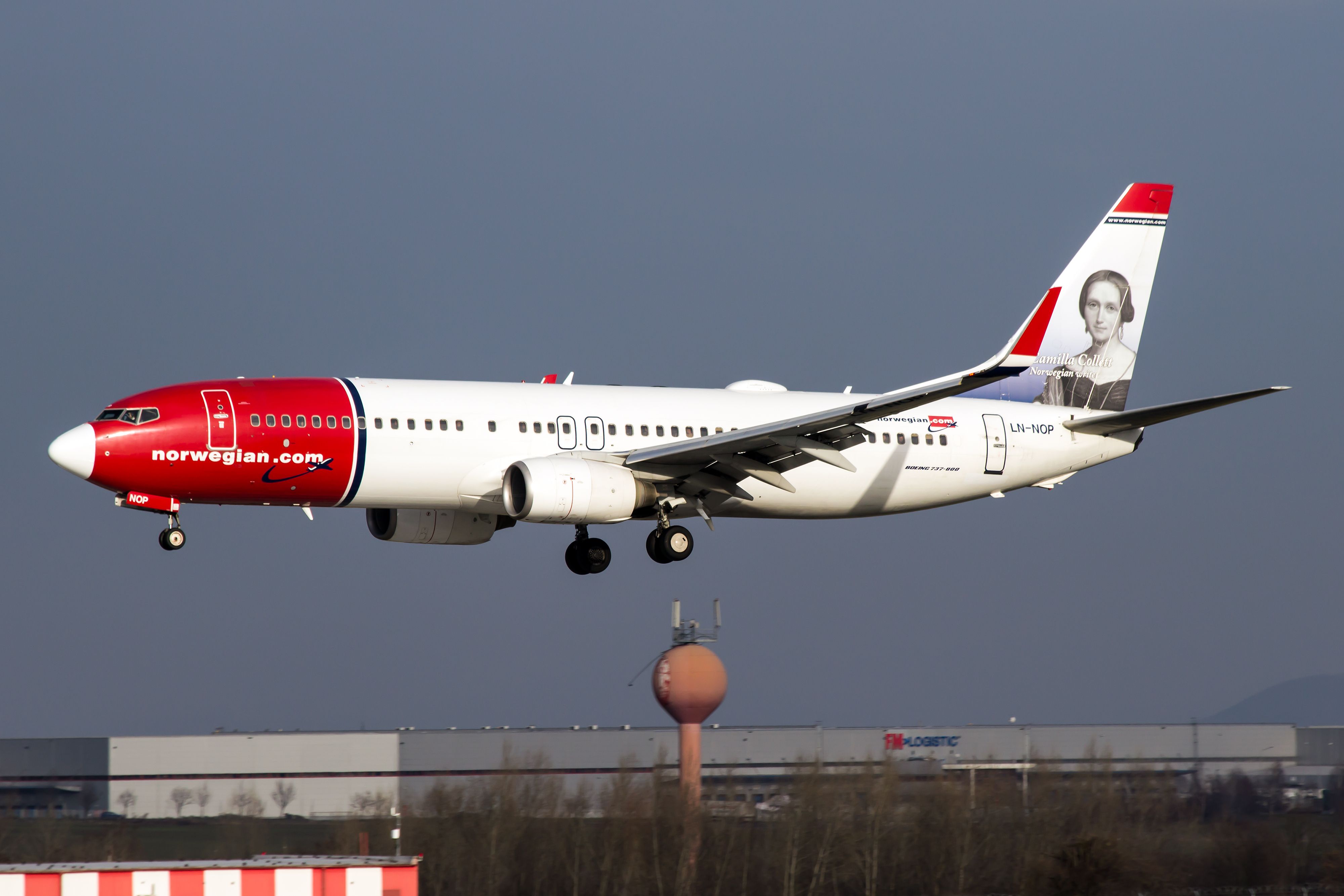 A Norwegian Boeing 737-800 about to land.