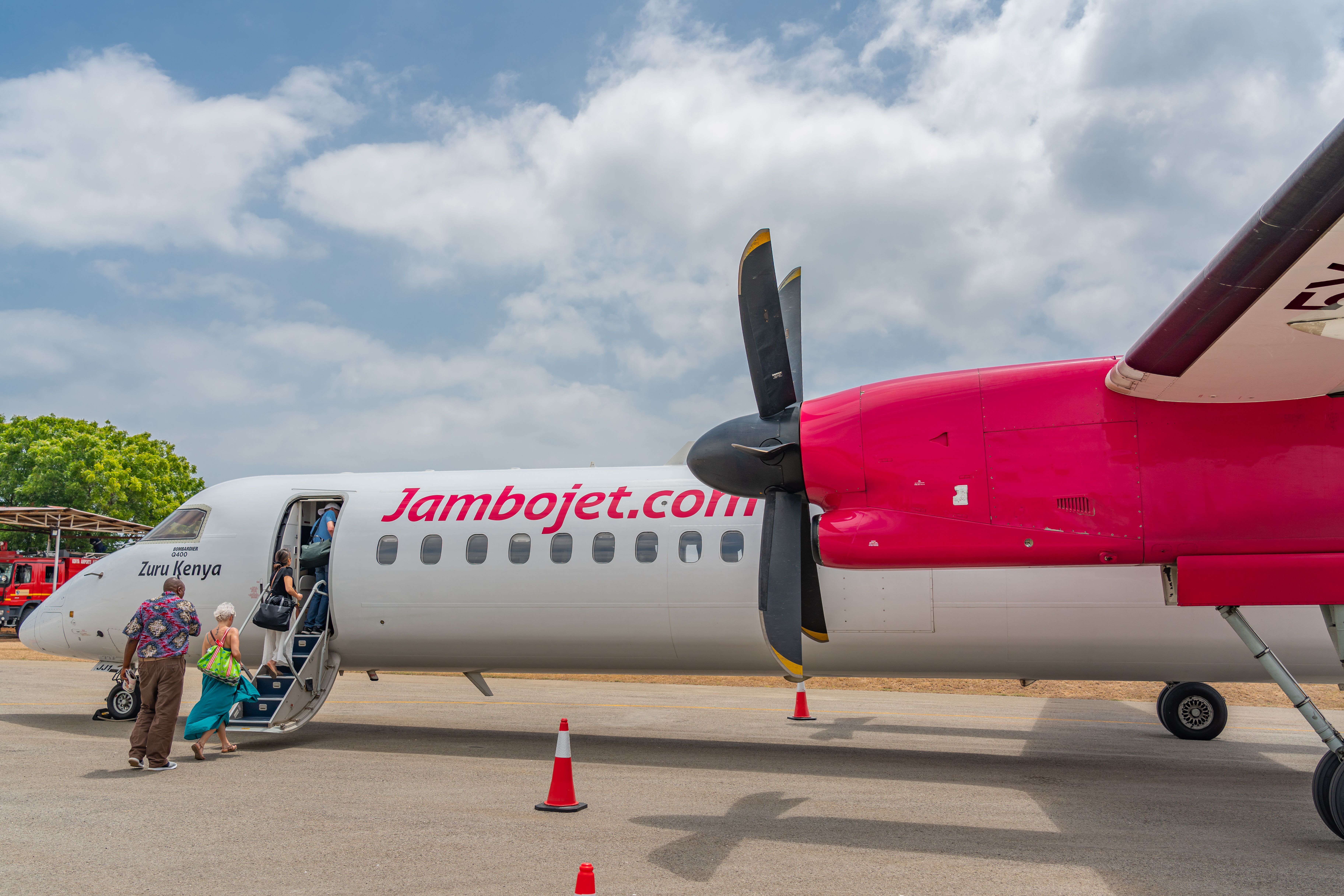 Jambojet DHC-8-400