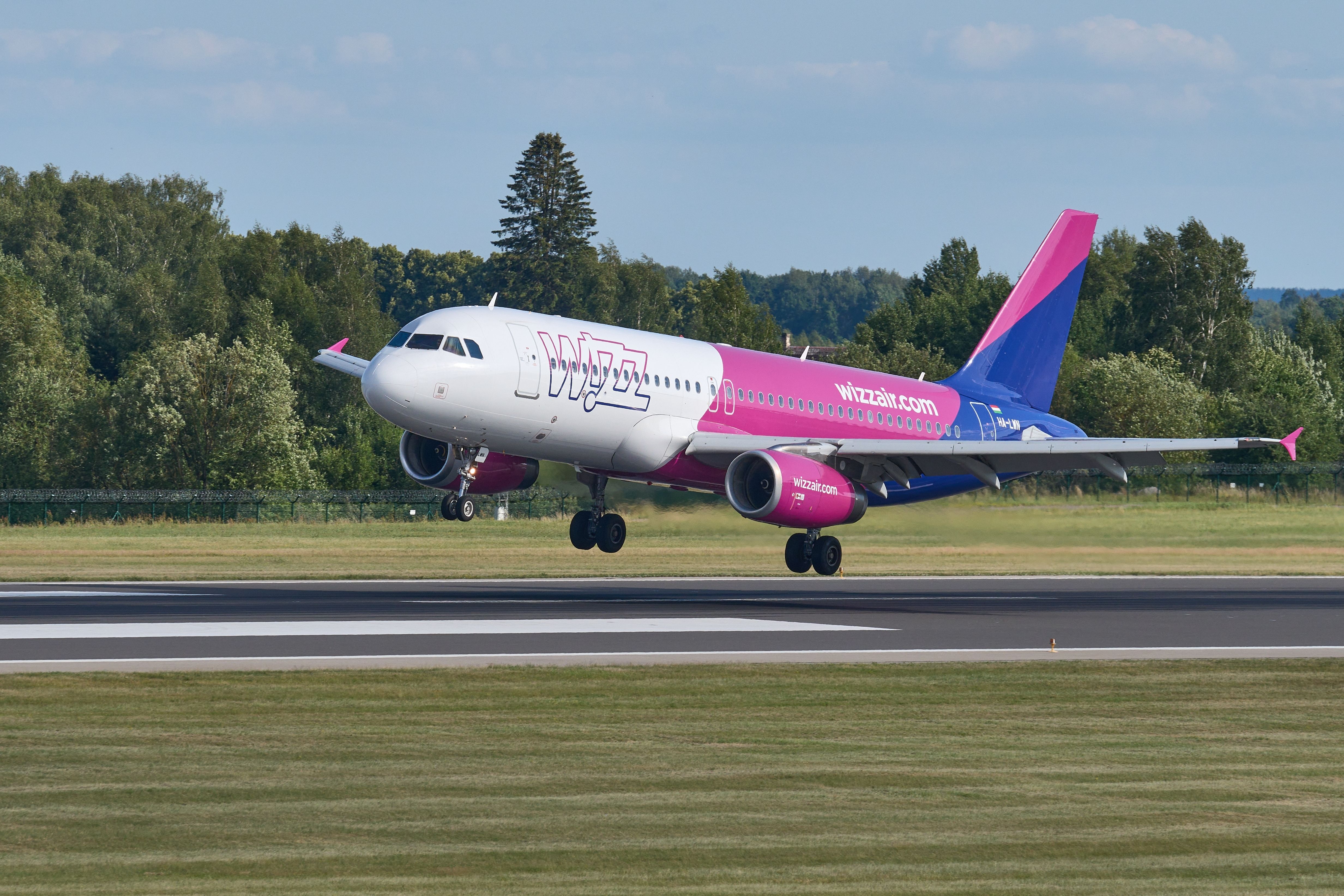 Wizz Air Airbus A320 Landing In Vilnius