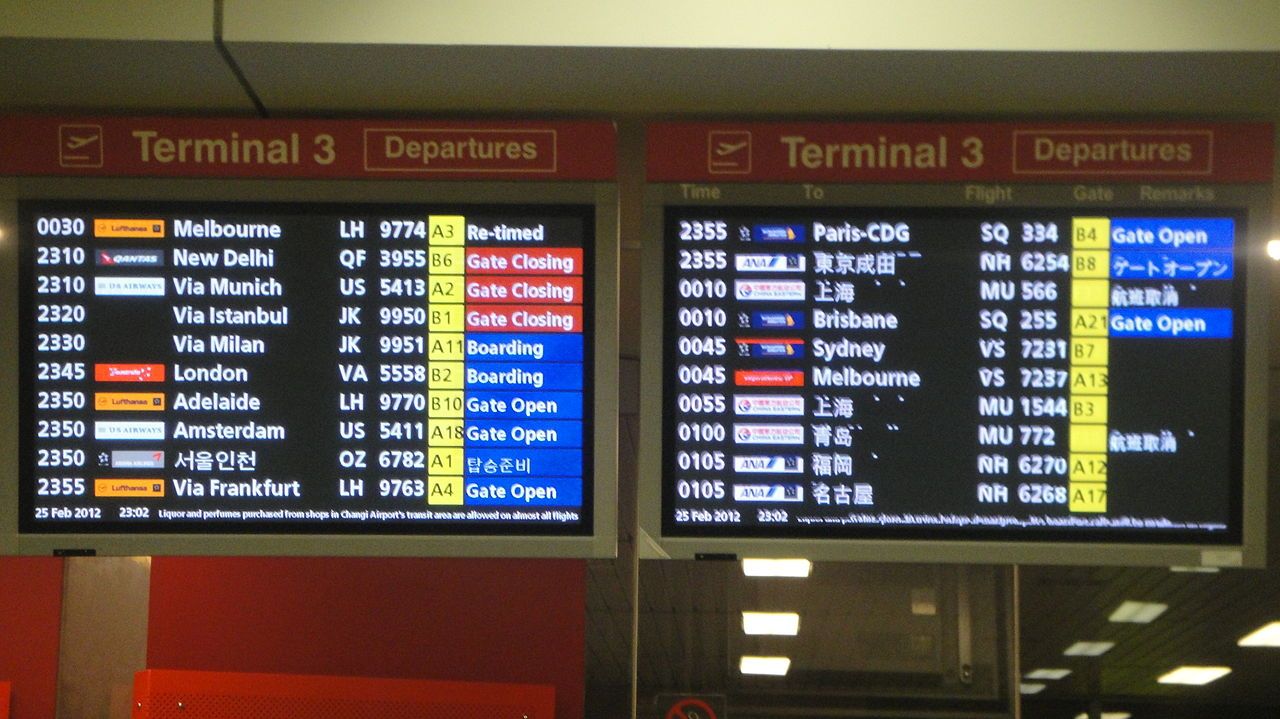 1280px-display_board_at_Changi_Airport_1