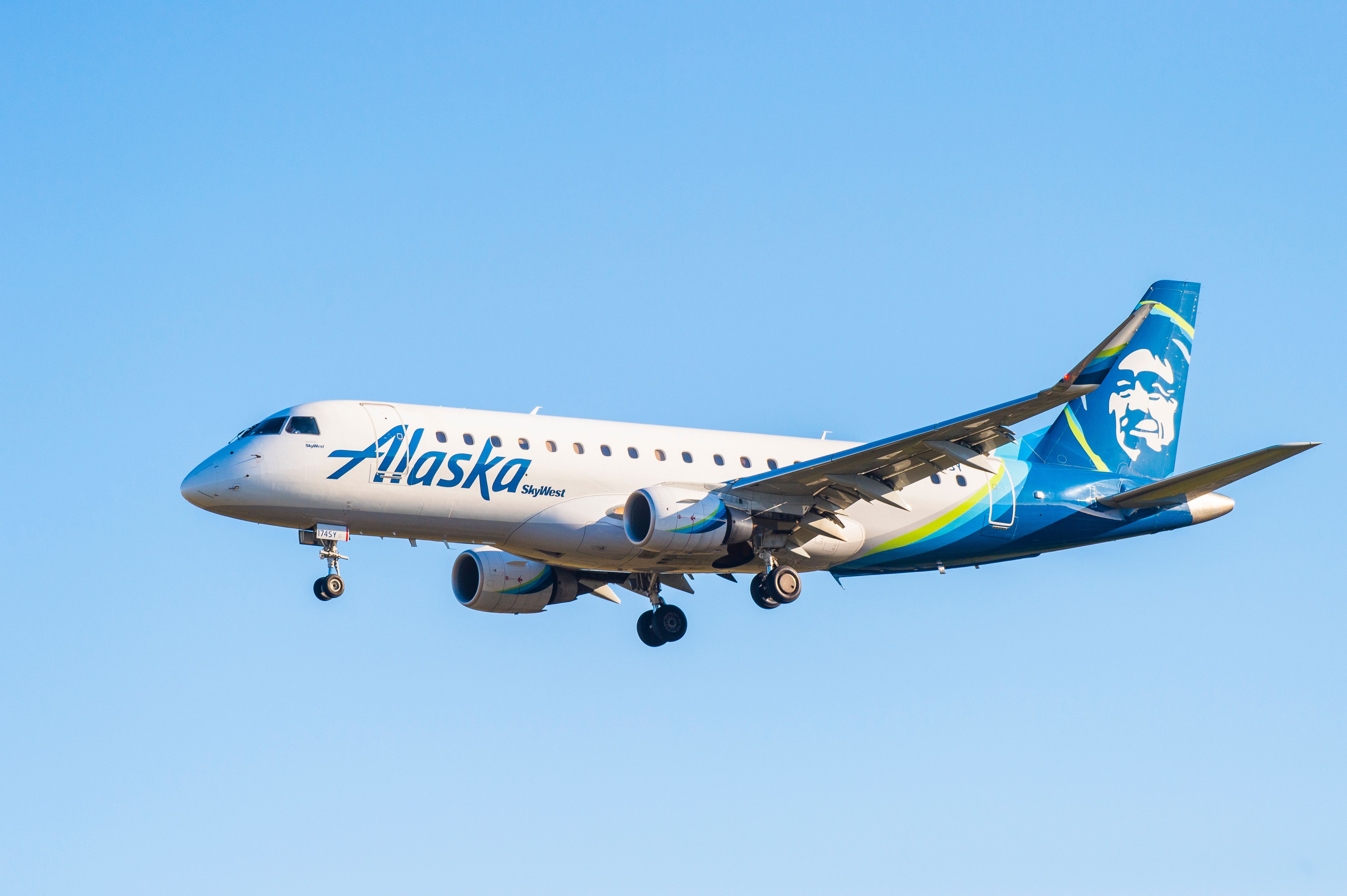 Alaska Airlines Pilots To Receive Raises Next Month