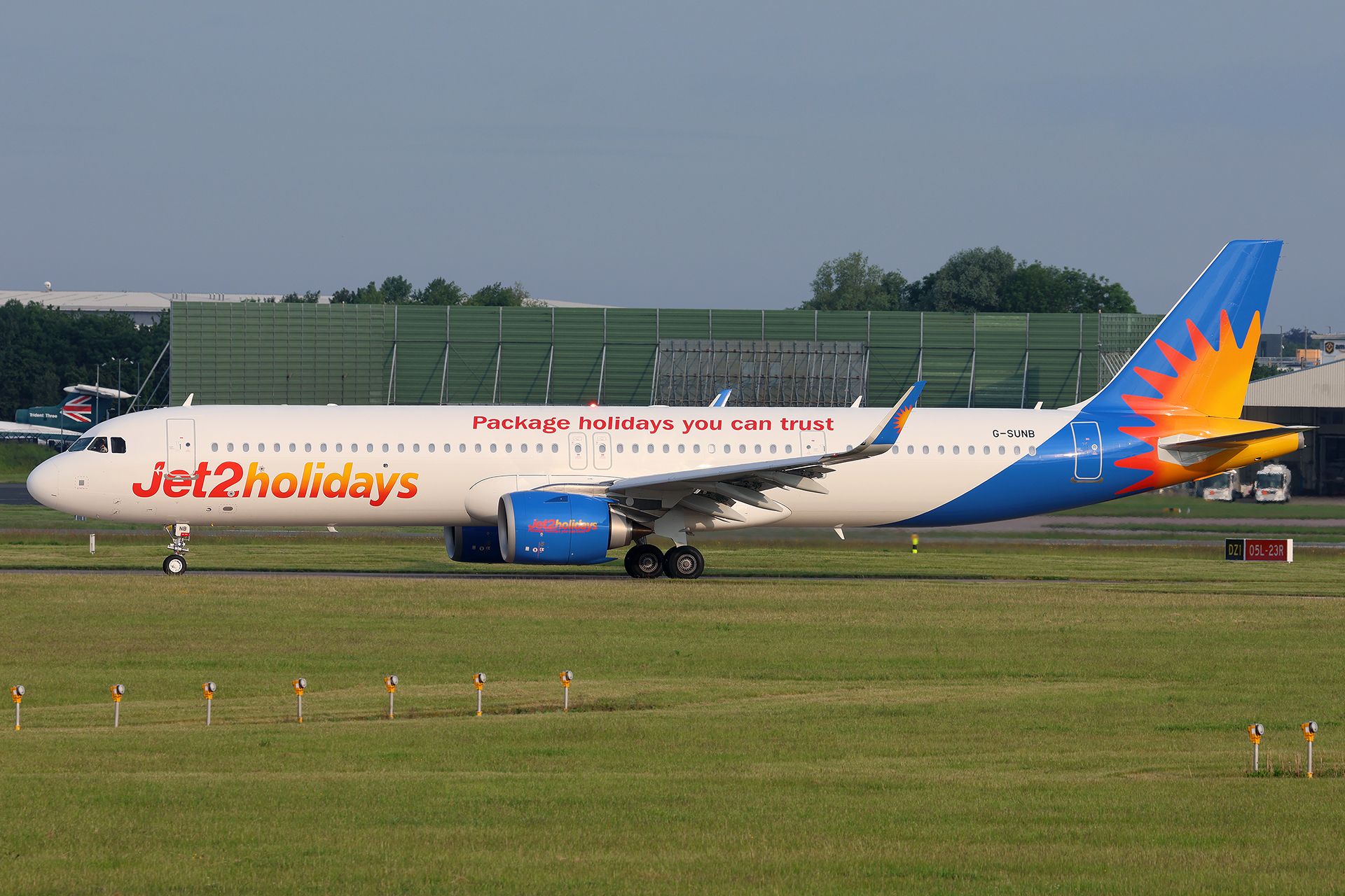 Jet2 A321neo taxiing