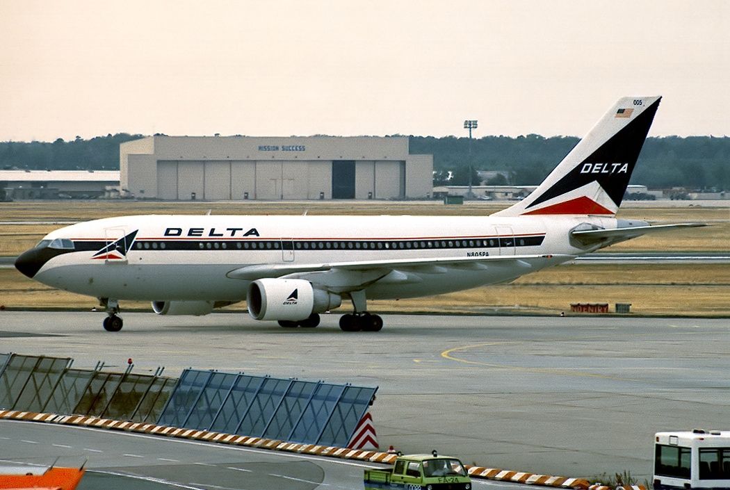 A Delta Air Lines Airbus A310 taxiing to the gate.