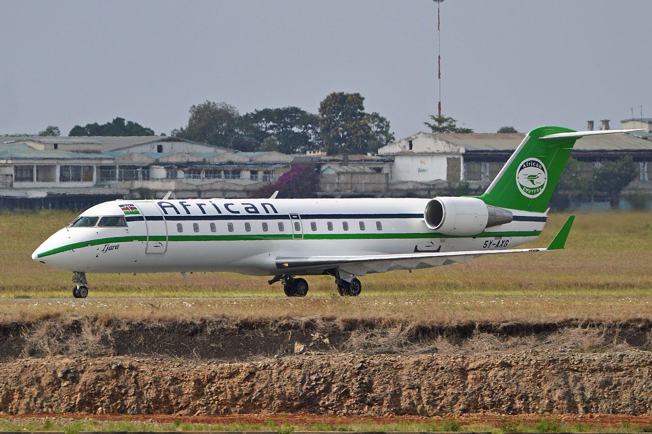 Top 5: The World's Oldest Active Bombardier CRJ100/200 Top 5: The World's Oldest Active Bombardier CRJ100/200
