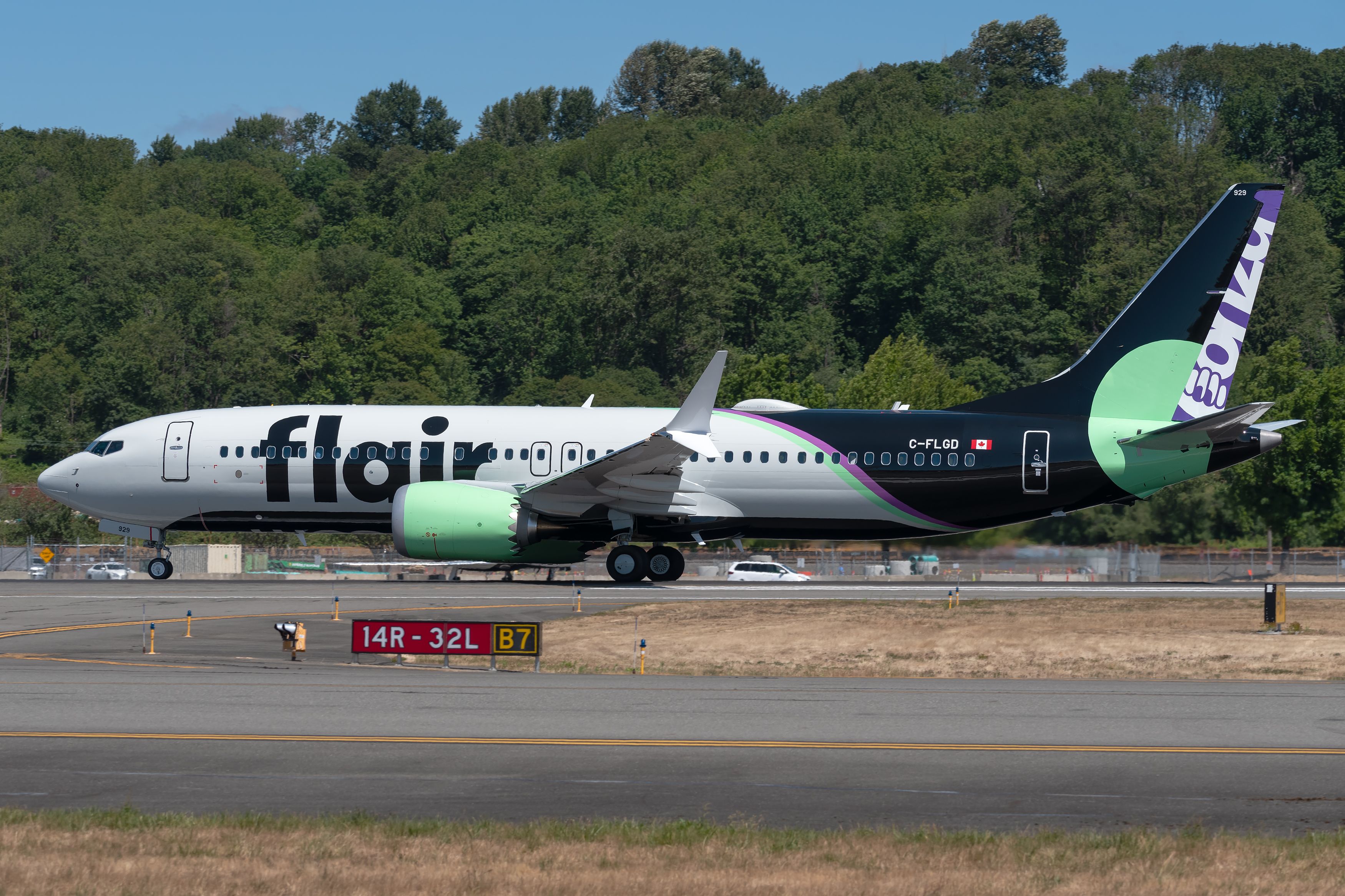 Flair Bonza Boeing 737 MAX 8 C-FLGD Preston Fiedler