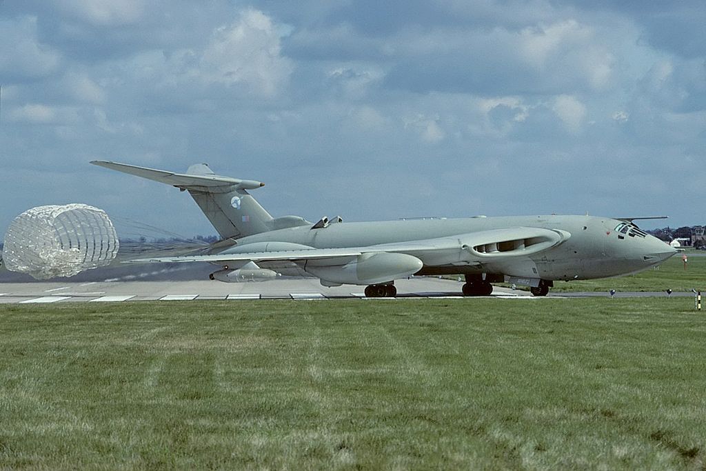 V bombers (valiant vulcan and victor) discount
