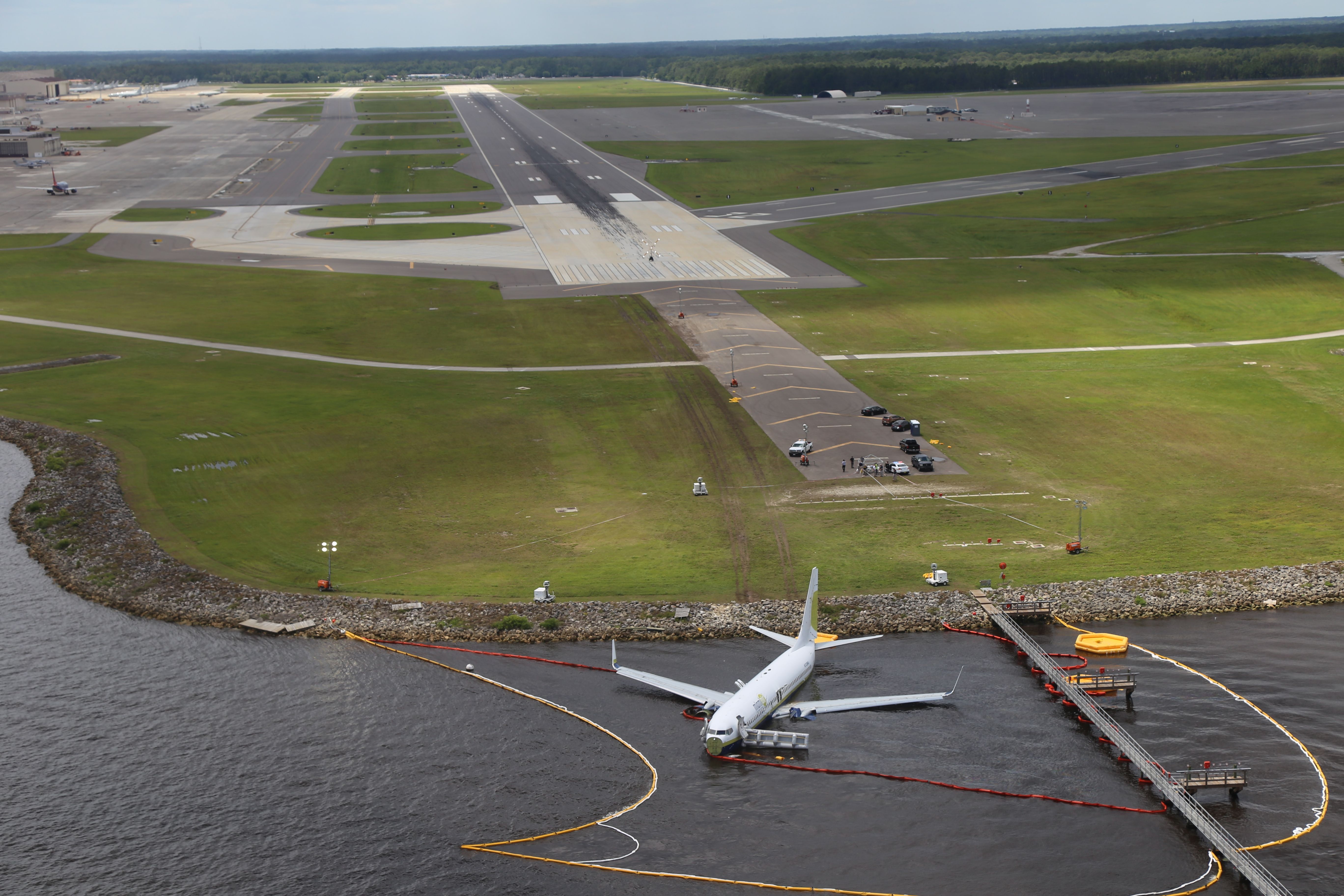 Miami_Air_Flight_293_crash_site_(46857358255)