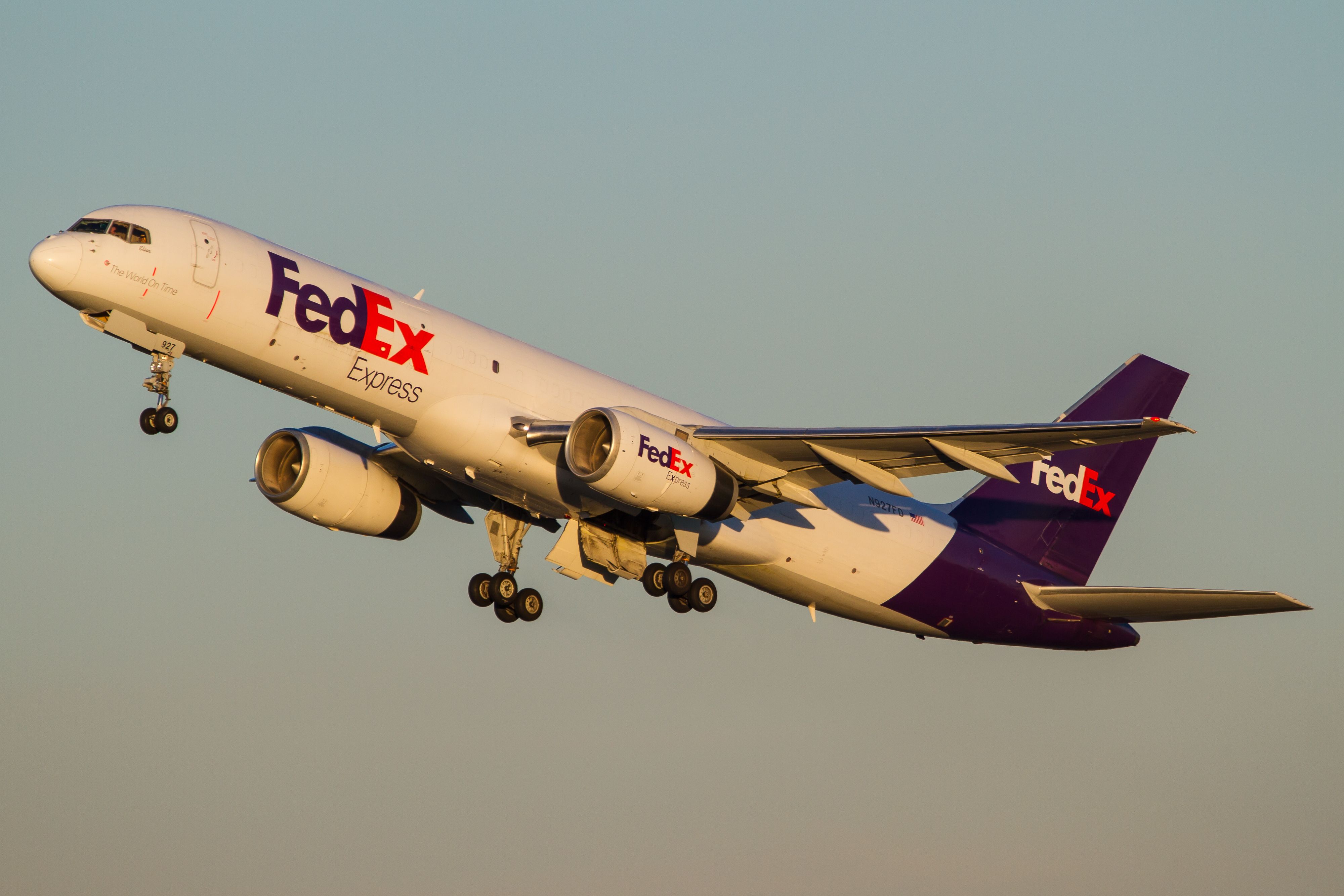 A FedEx Express Boeing 757 just after take off.