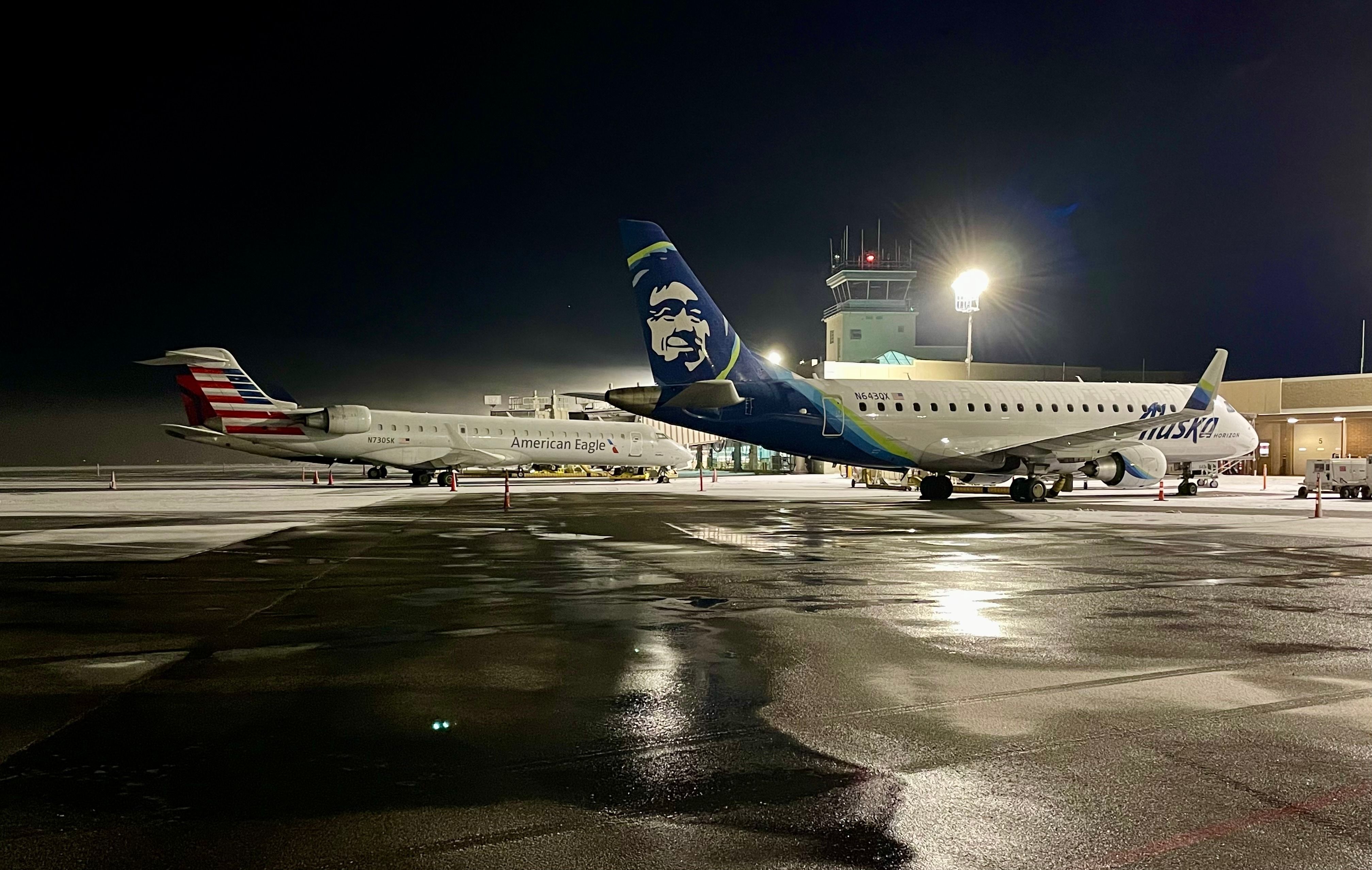 What Do Airports Charge Airlines To Park Overnight?